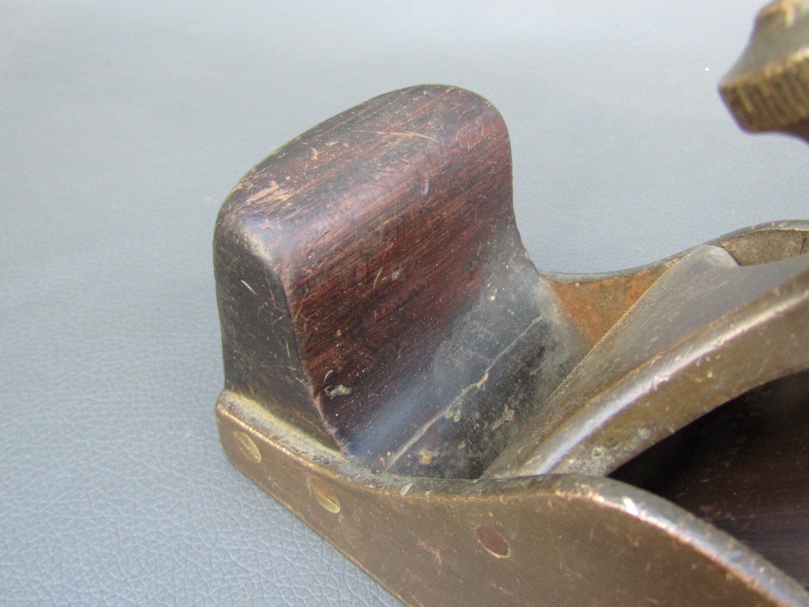 Vintage gunmetal infill smoothing plane with steel sole old tool H Slater London