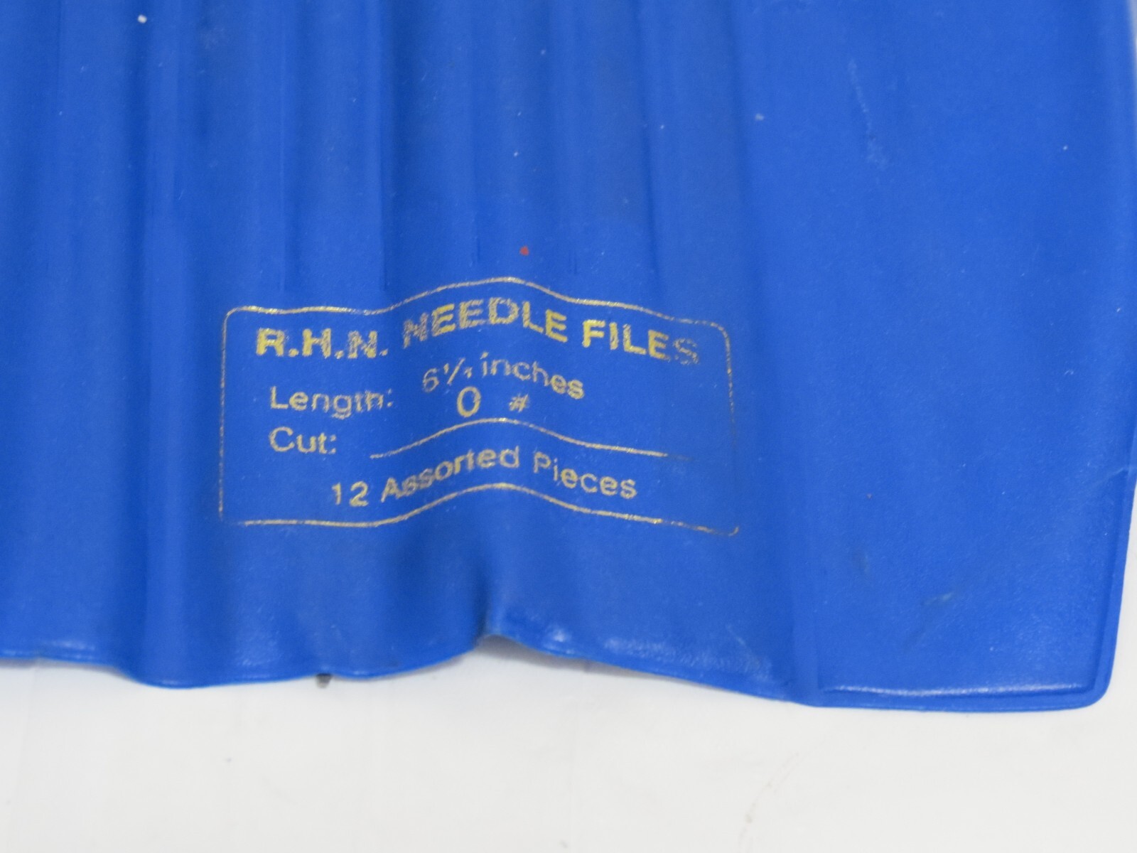 R.H.N. Needle Files 12 Pieces 6 1/4″ Cut 0 w/ case