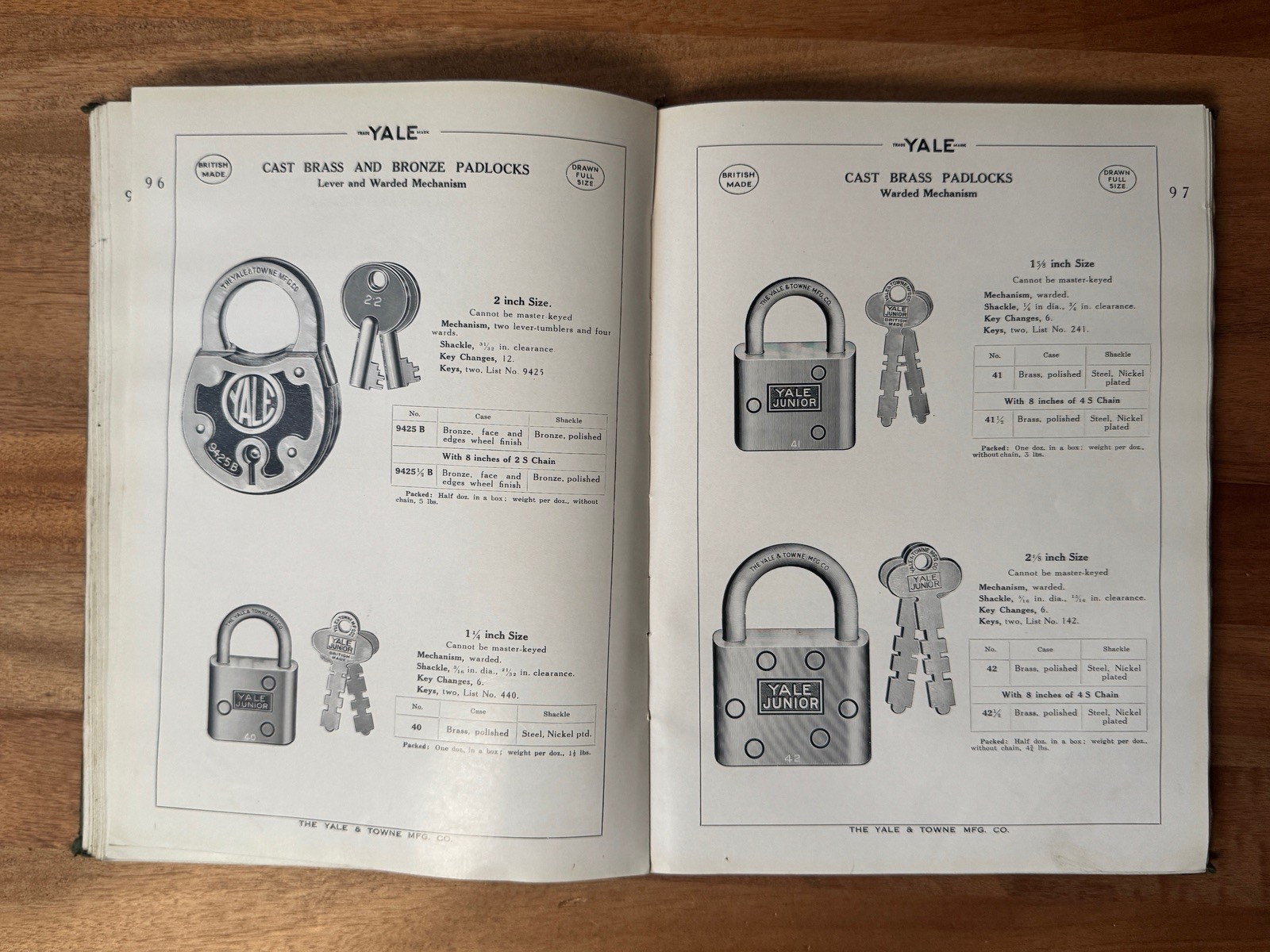 Vintage 1958 YALE & TOWNE England Catalogue Locks Padlocks Car Locks Rare