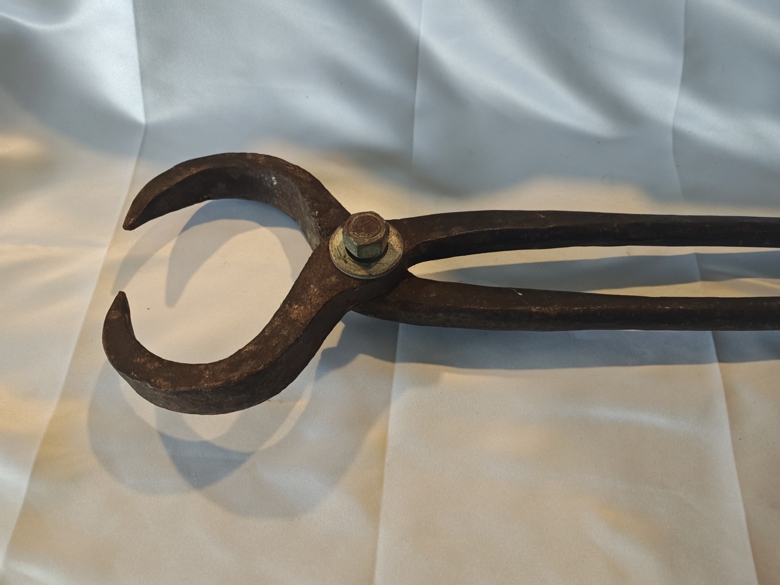 Huge Blacksmith/Foundry Crucible Tongs Heavy Hand Made Antique Primitive Tool
