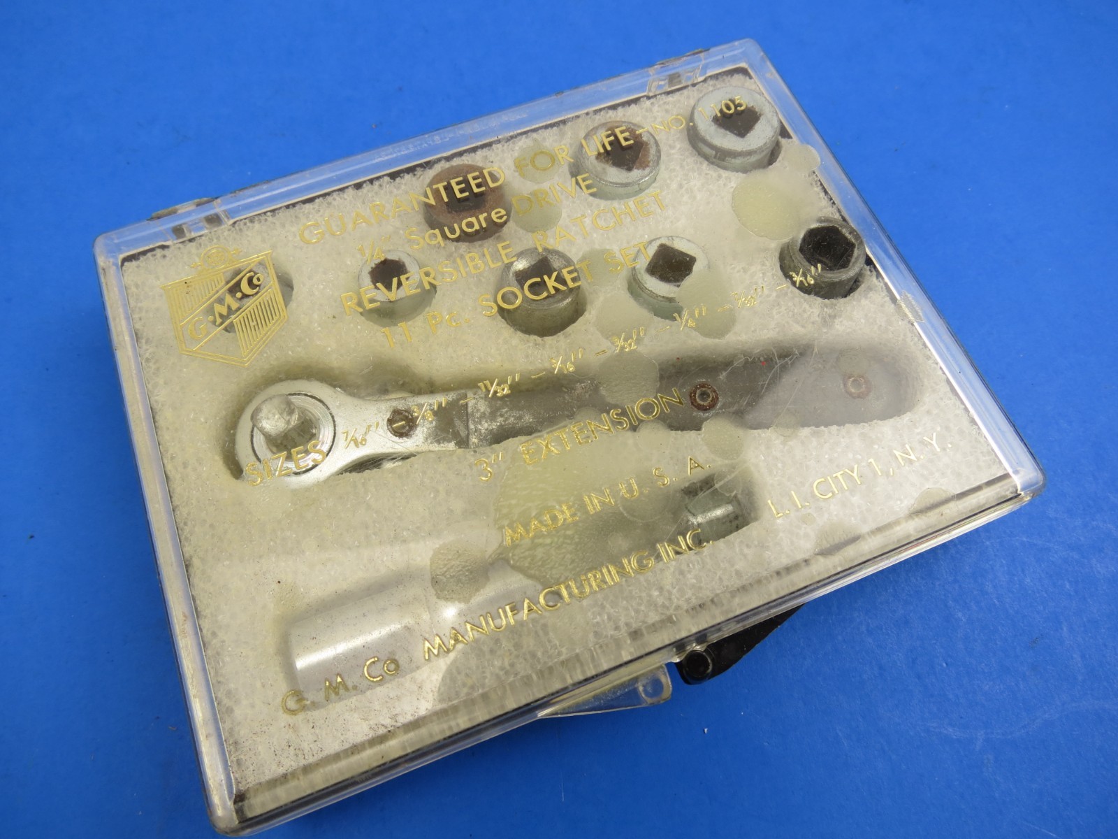 VINTAGE ORIGINAL GM CO. #1105 1/4″ REVERSIBLE RATCHET 11 Pc. SOCKET SET