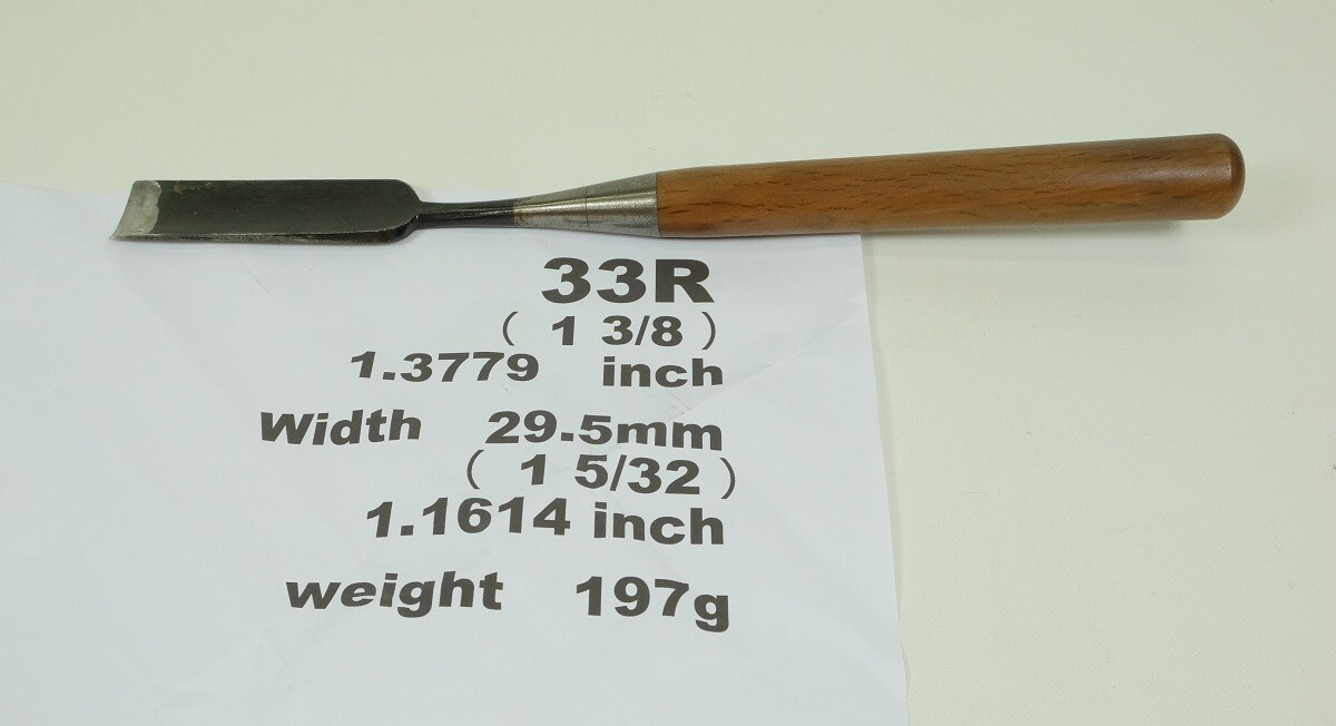 Thrust chisels, 10 pieces, 1.5 to 33 mm, with special whetstone,from Japan.