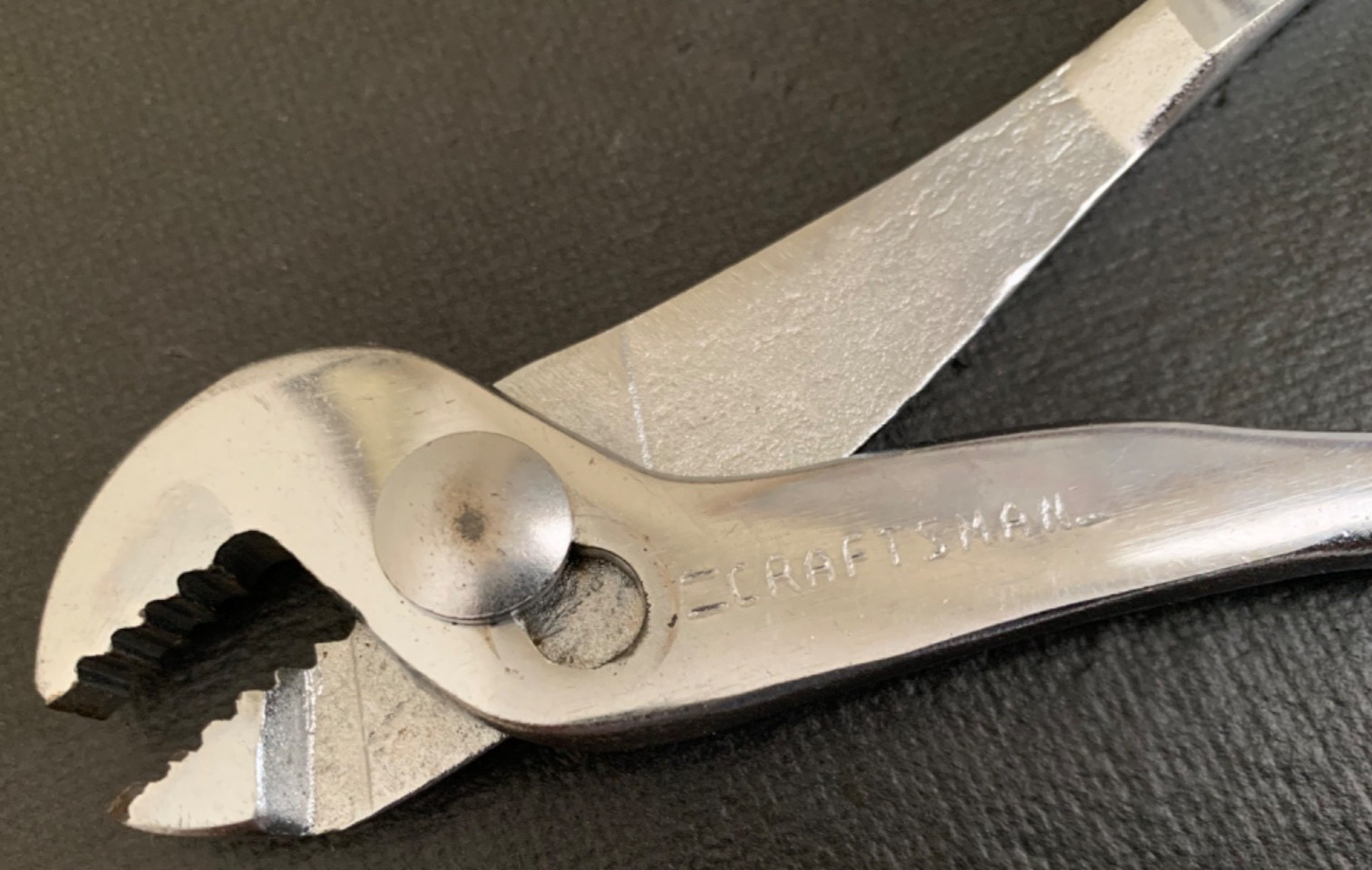2 Vintage Craftsman USA 7″ Slip-Joint & 6.5″ Tongue & Groove Parrot Head Pliers