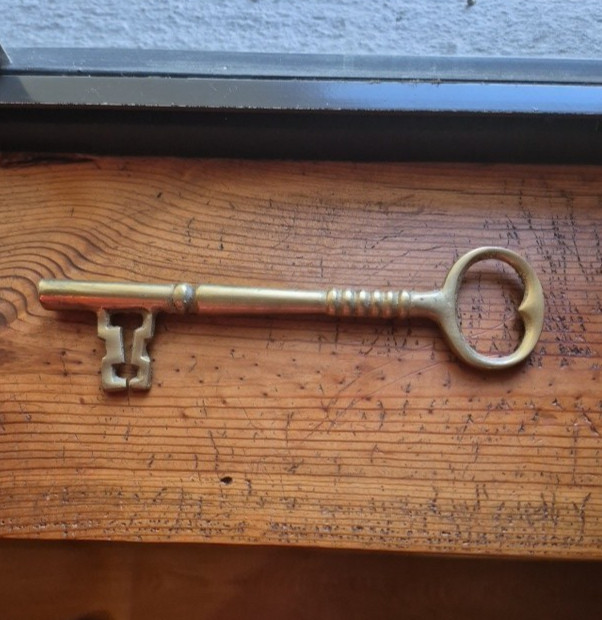 Vintage Solid Brass Skeleton Barrel Key Replica Large Dungeon Reproduction
