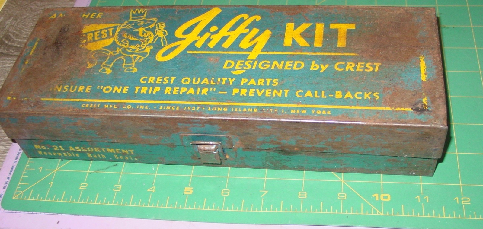 Vintage Crest Products Toolbox Jiffy Kit Drawer Compartment Organizer Trays Lot