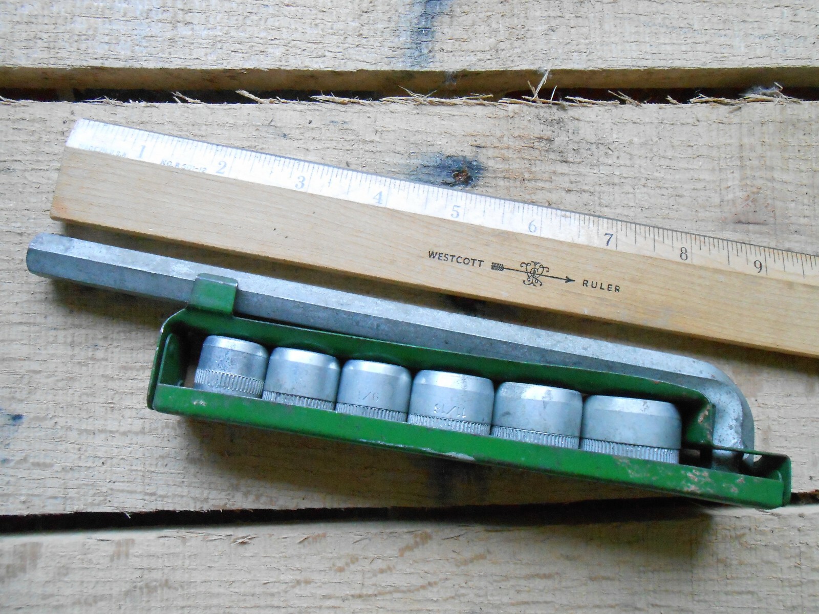 Vintage Partial INDESTRO 1351 Socket Set L Arm Case * 2 X 9/16″ & Japan Hex Bar