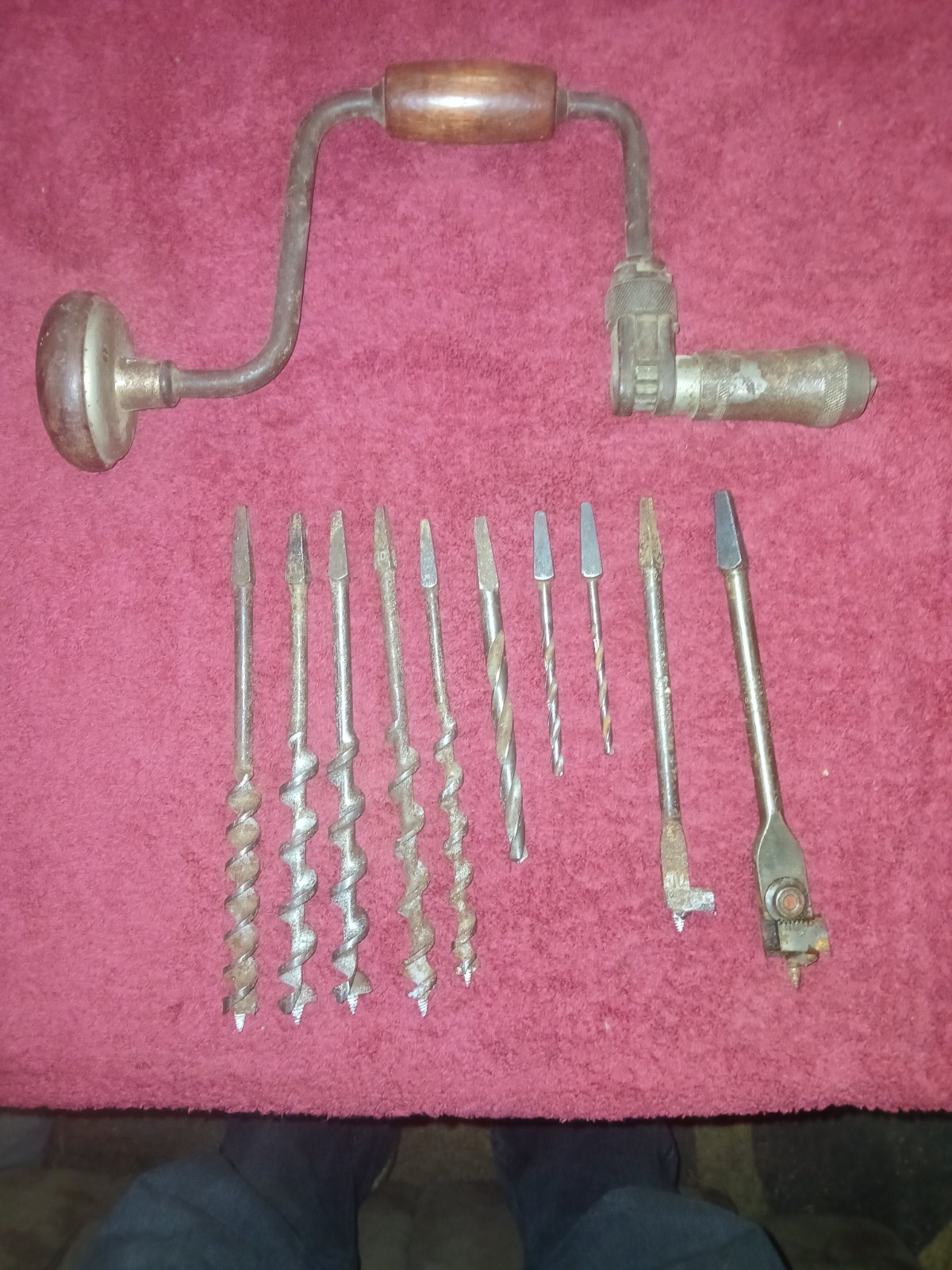 Vintage Wood Hand Drill & 10 Auger Bits… Millers Falls Co. USA