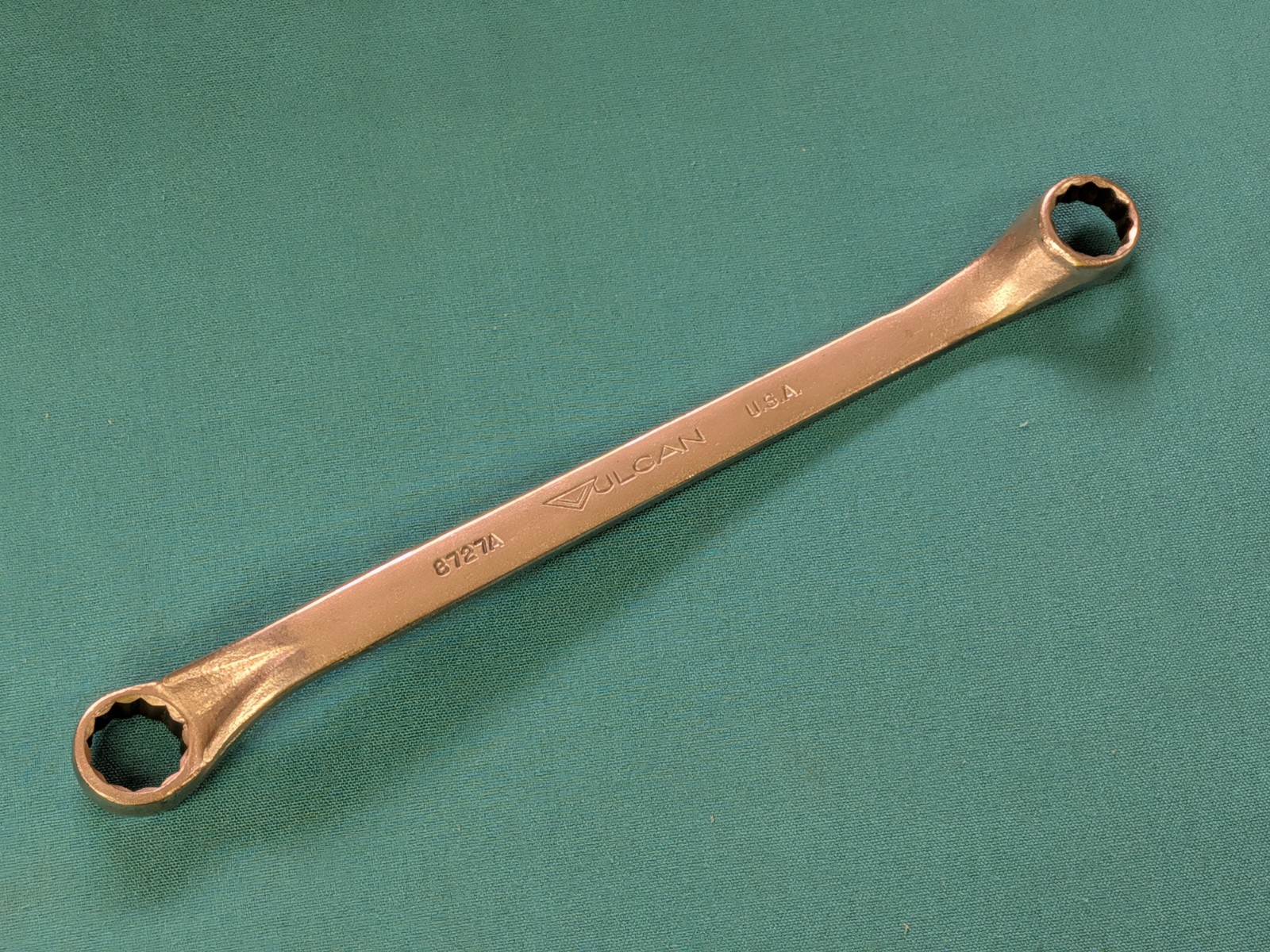 VULCAN USA 12-pt. No. 8027A Offset Double Box End Wrench 11/16″ x 5/8″ x 10-1/8″