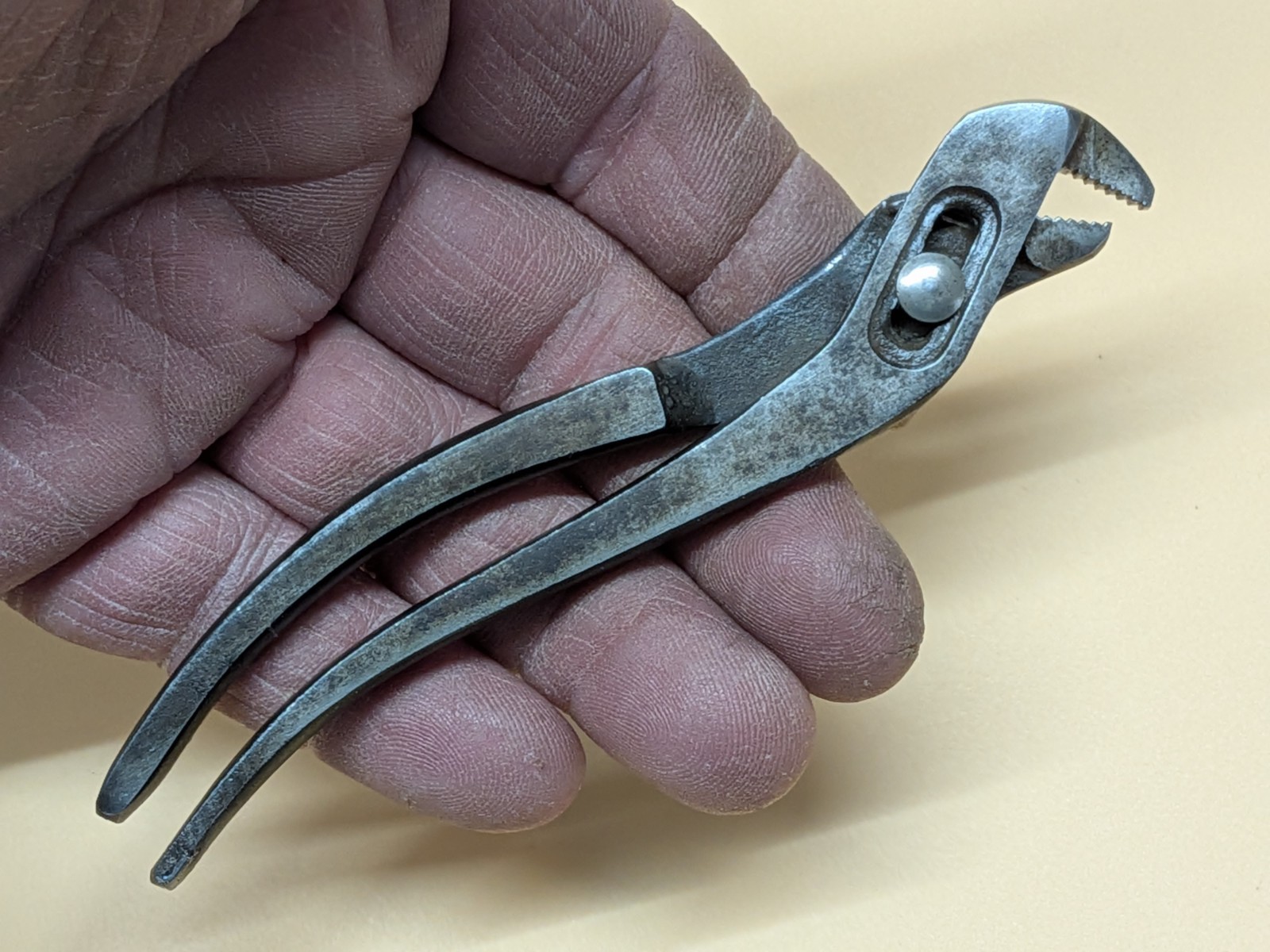 Vintage Adjustable 5″ Slip Joint Tongue and Groove Pliers (Water Pump Pliers)