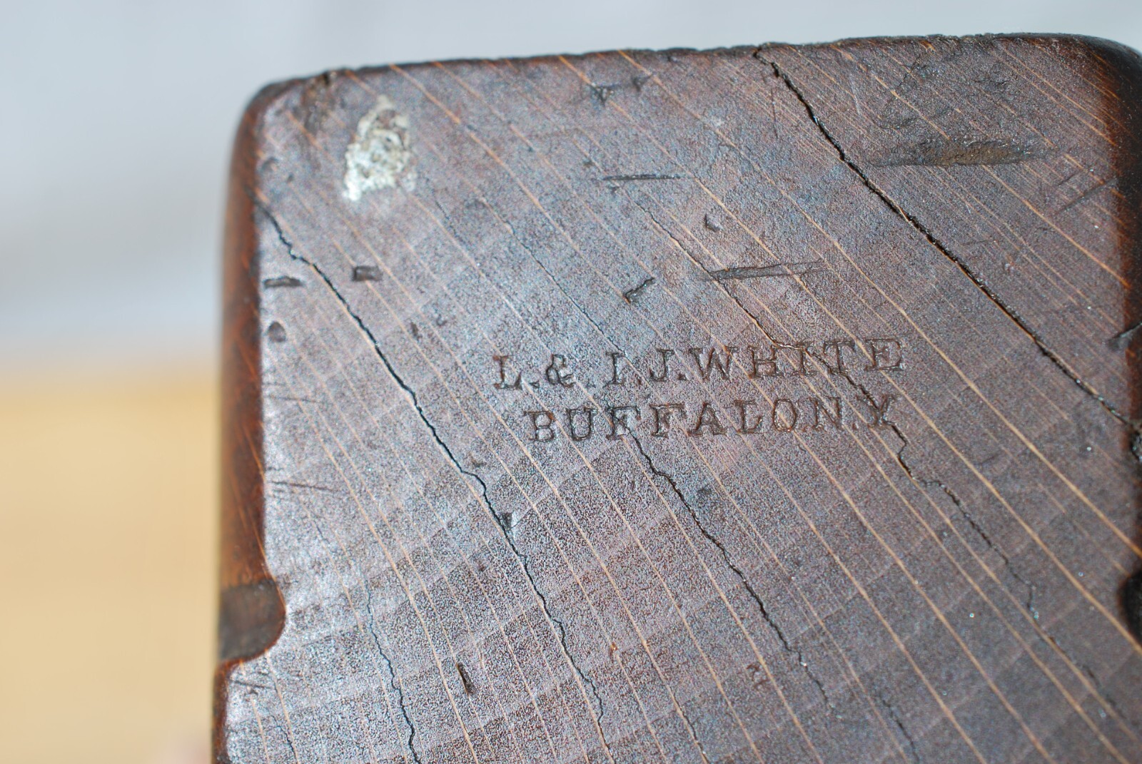 Antique L & I J White Wood Coffin Smoothing Plane w/cast steel warranted blade