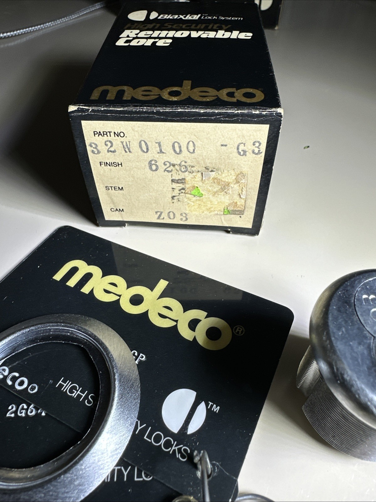 NOS Medeco LFIC Core & Housing, 2 Operating Keys and 1 Control Key W/Dupl Card