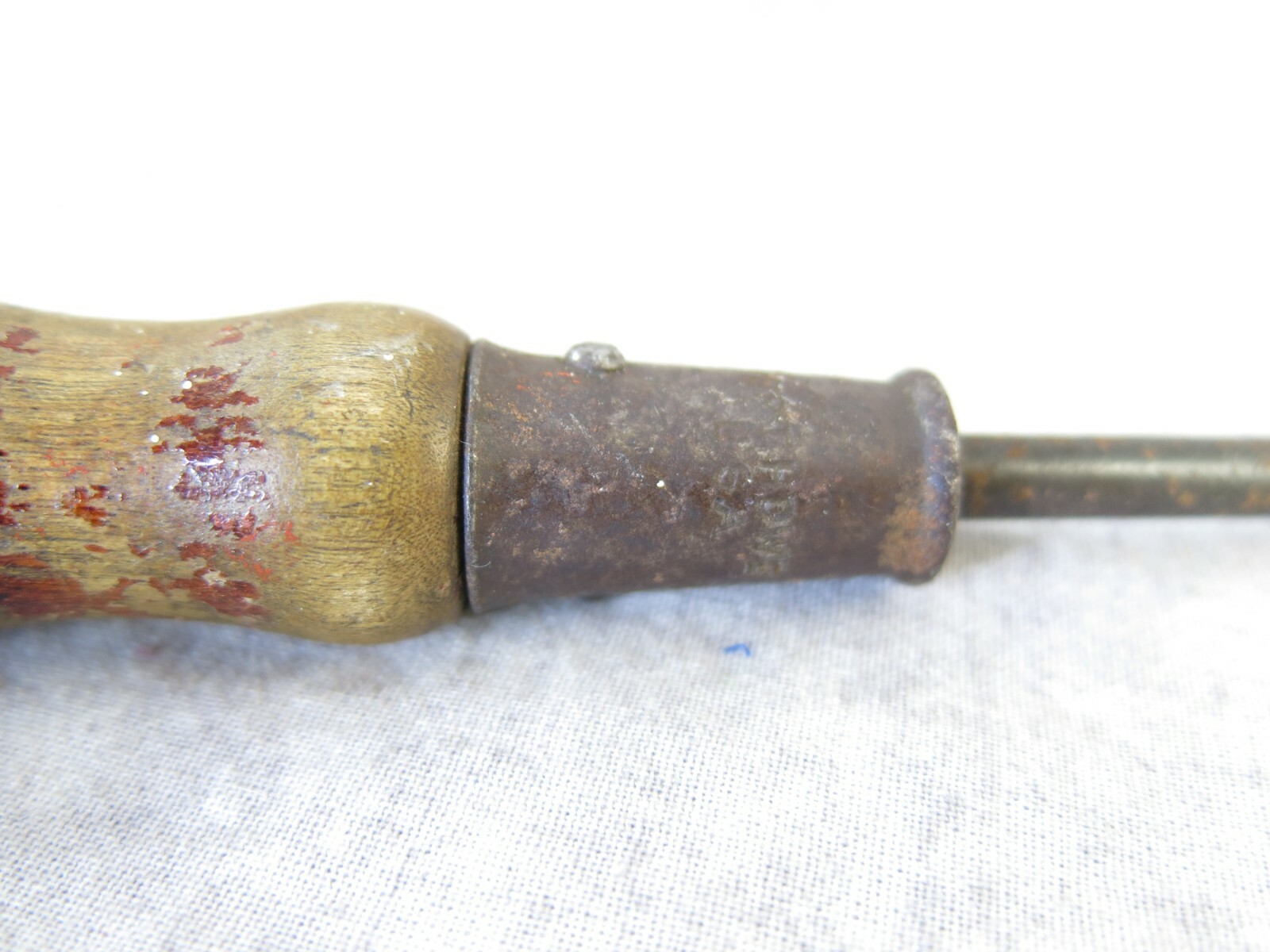 Vintage Wood Handle Screwdriver Stamped BP’T HDW’E USA Maybe Bridgeport Hardware
