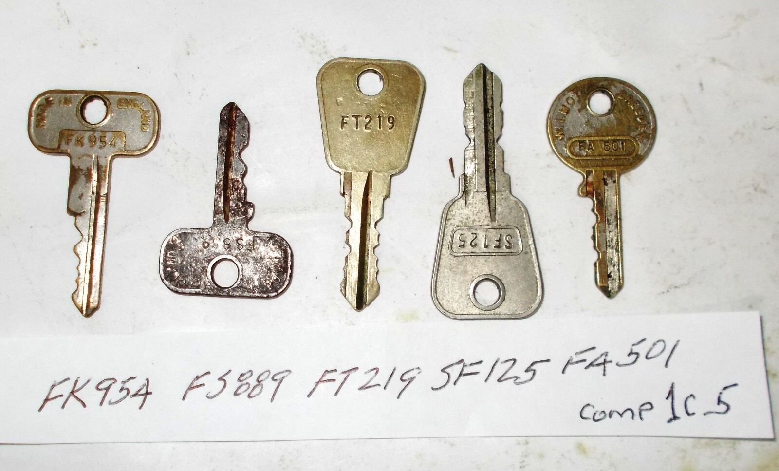 Vintage Wilmot Breeden Union style & aftermarket Keys (comp 1c 5) British Cars