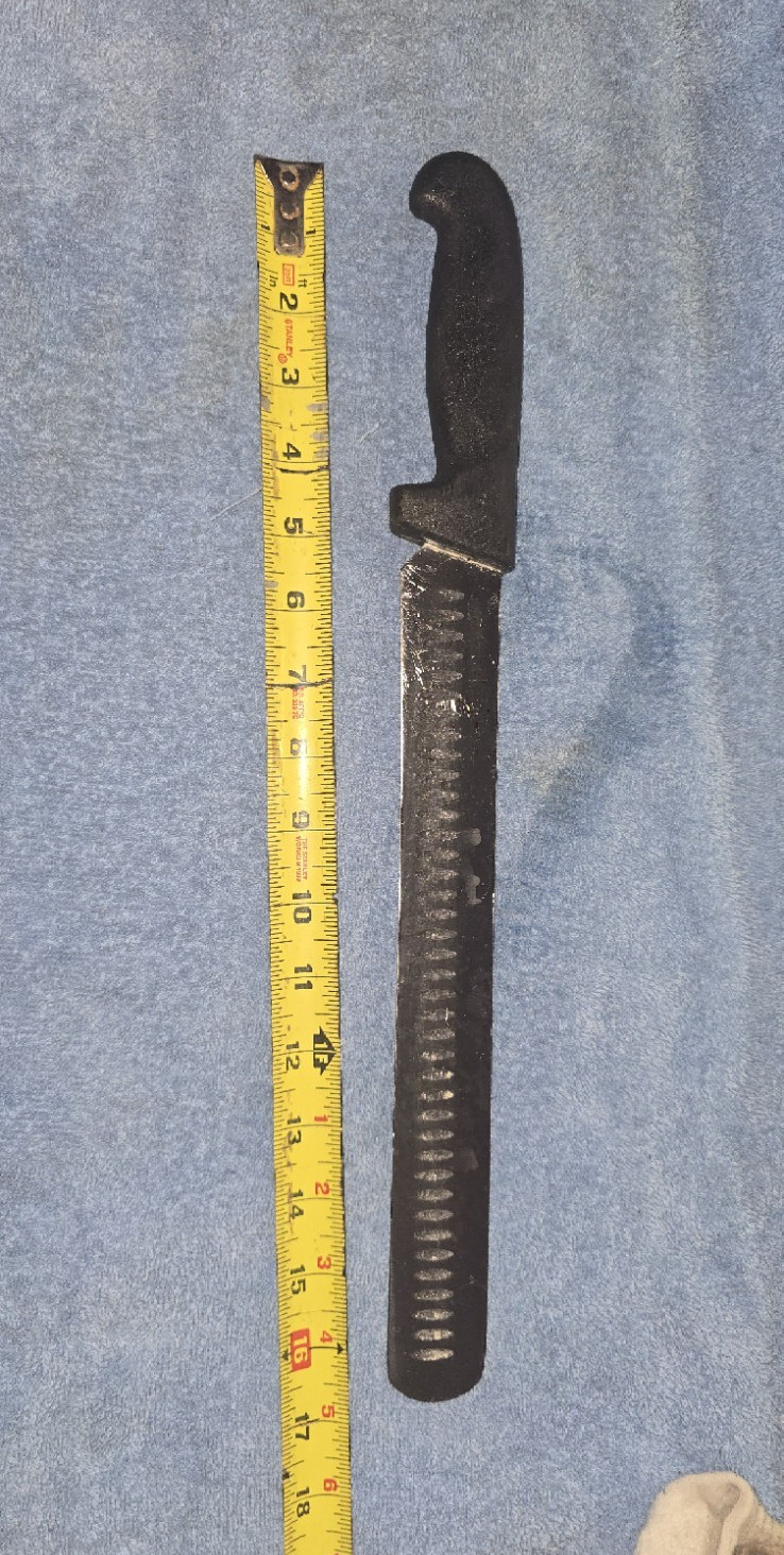 Lot Kitchen Knives, Mixed Sizes, Black/Blue Fixed Blade Handles, Contemporary