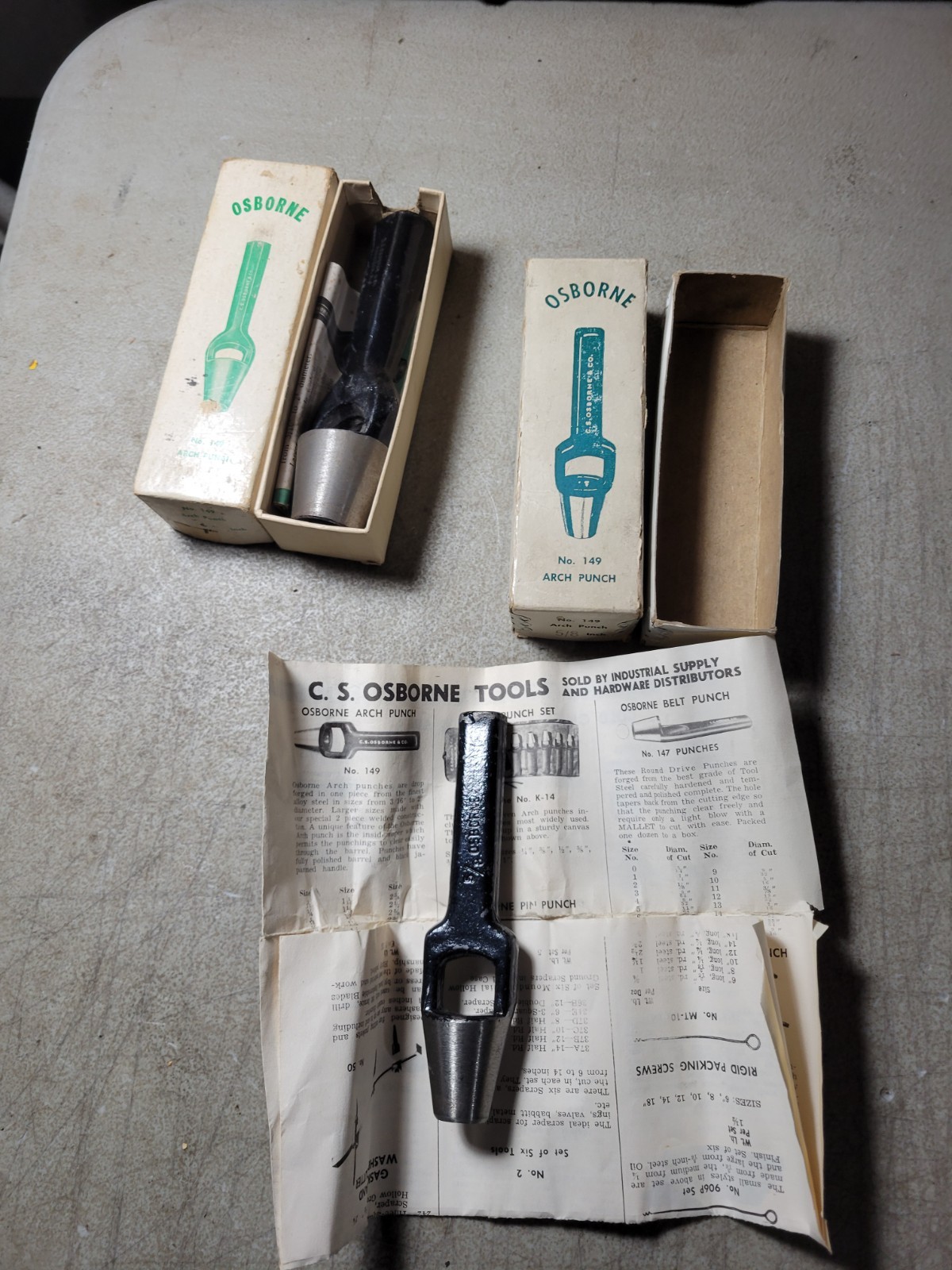 2 vintage Osborne 149 Arch Punches 5/8″ & 1” w/boxes & product pamphlets used