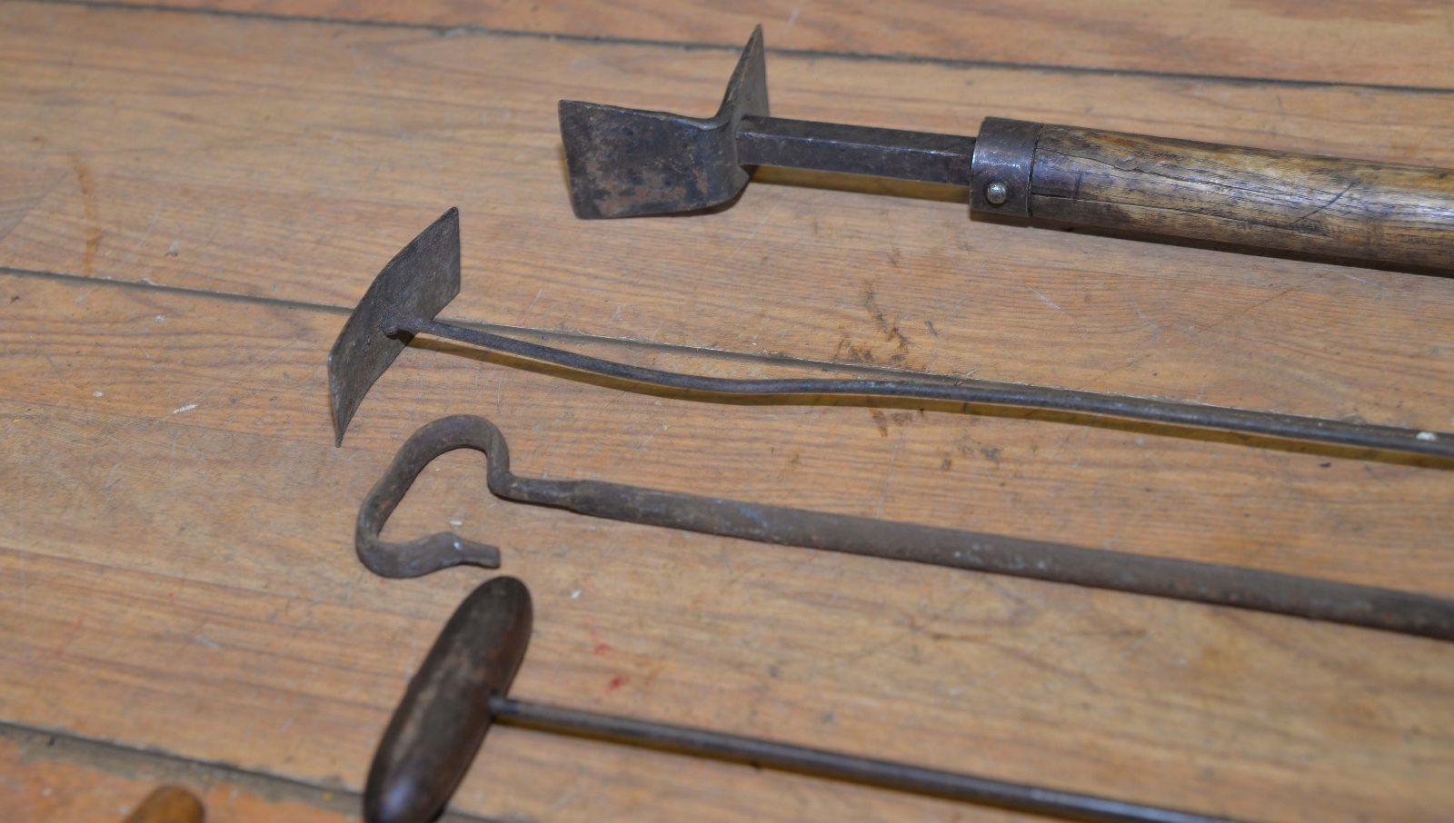 5 antique cheese testers & kitchen scrapers blacksmith made collectible tool lot