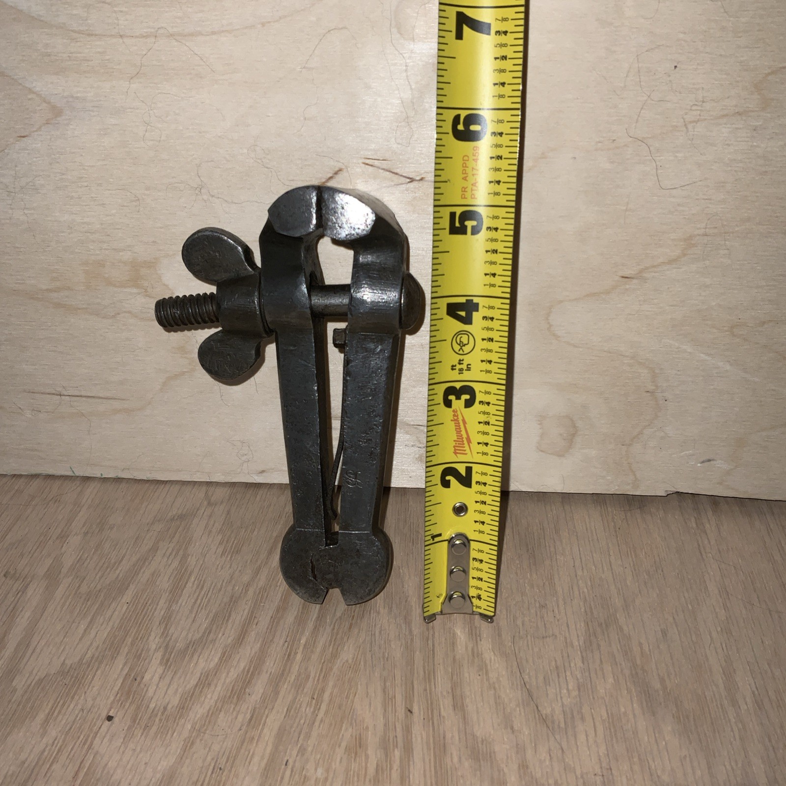 Antique Small Hand Vice Cast Steel Blacksmith