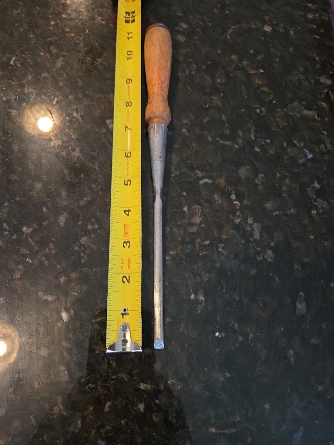 Vintage Pexto 1/4″ beveled edged socket chisel P. S. & W. Co. 7″ long