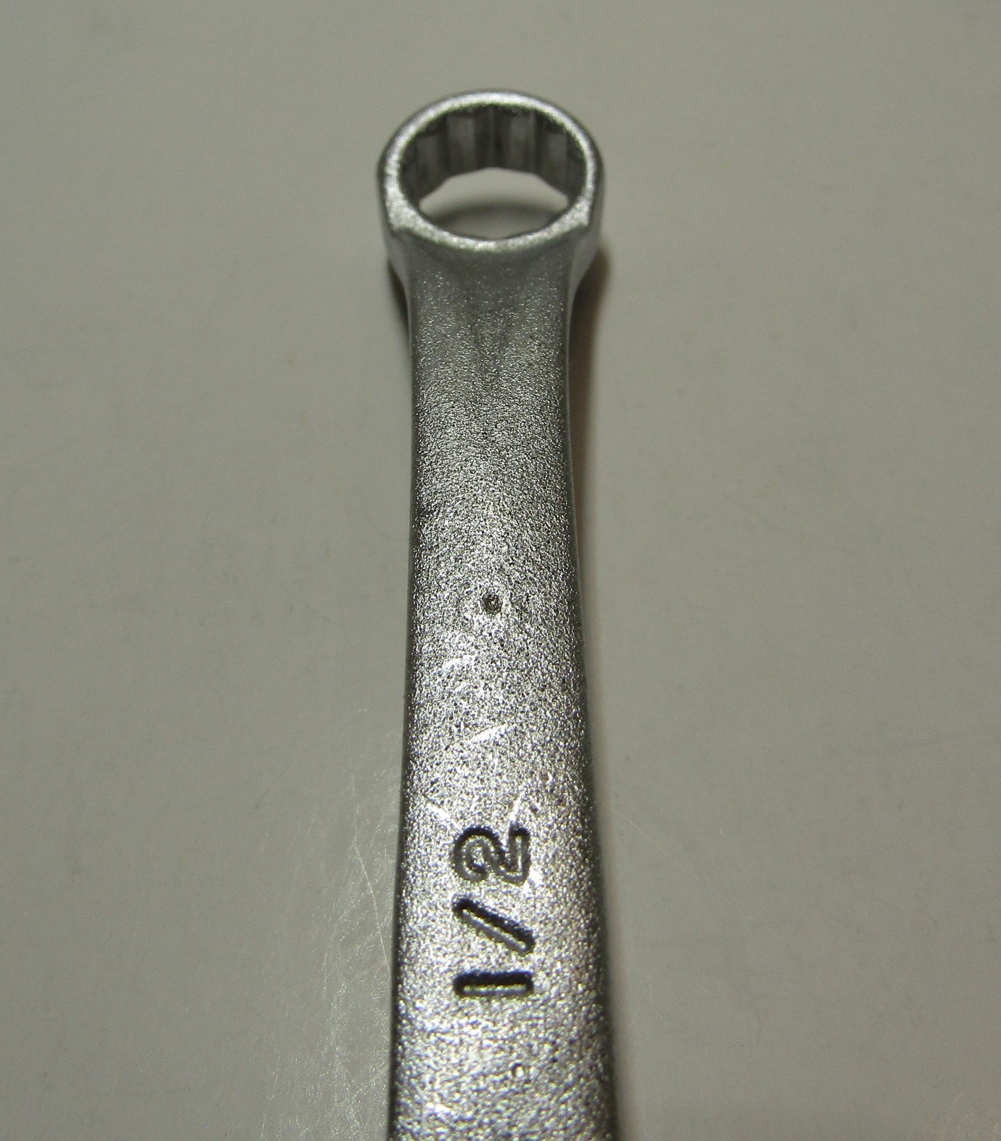 Vintage Williams *Superrench* 1/2″ X 9/16″ Offset Box End Wrench 8725B – U.S.A.