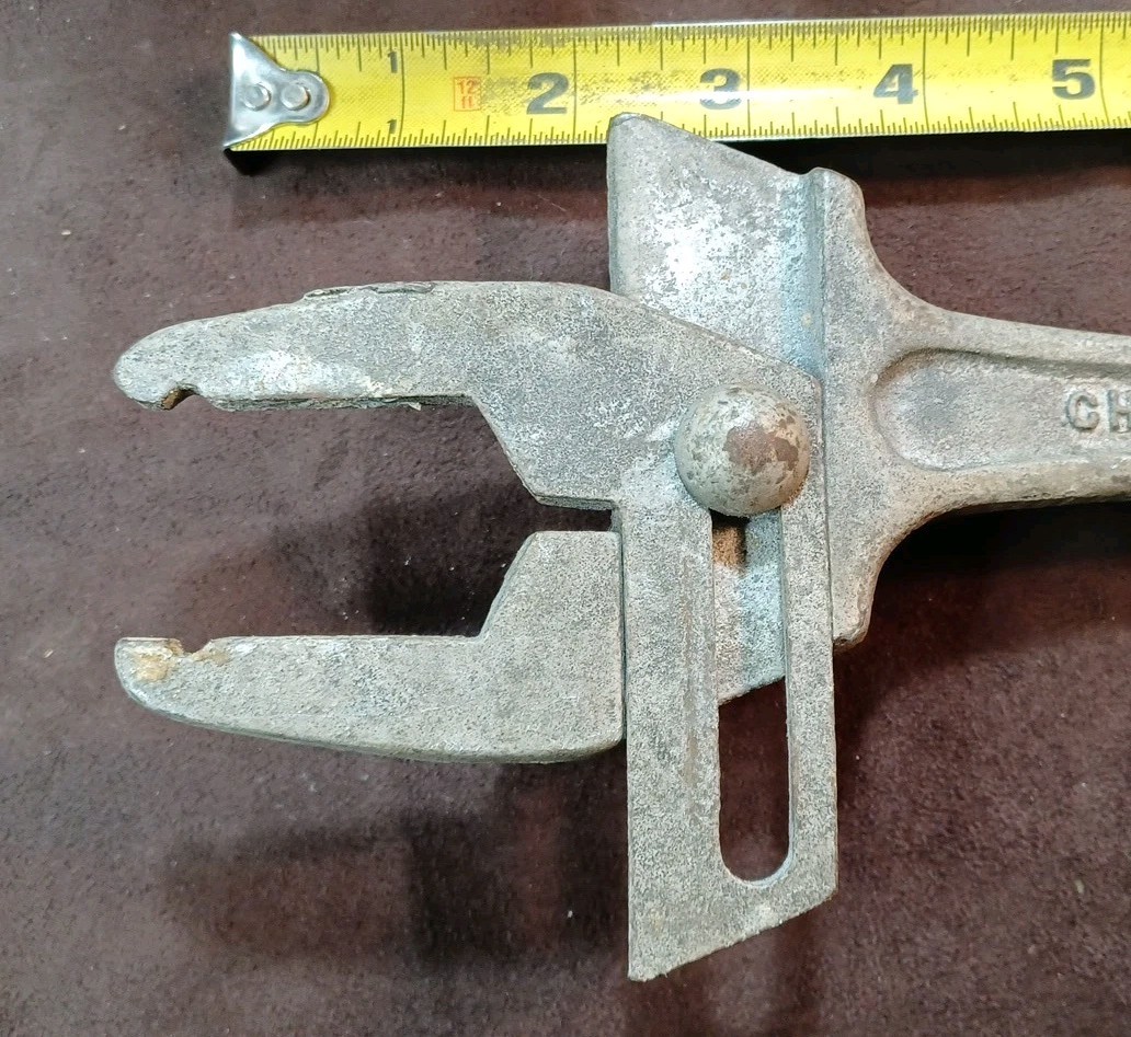Vtg Chicago Spec Mfg Co. No. 3011 Slip & Lock Nut Wrench, U.S.A.