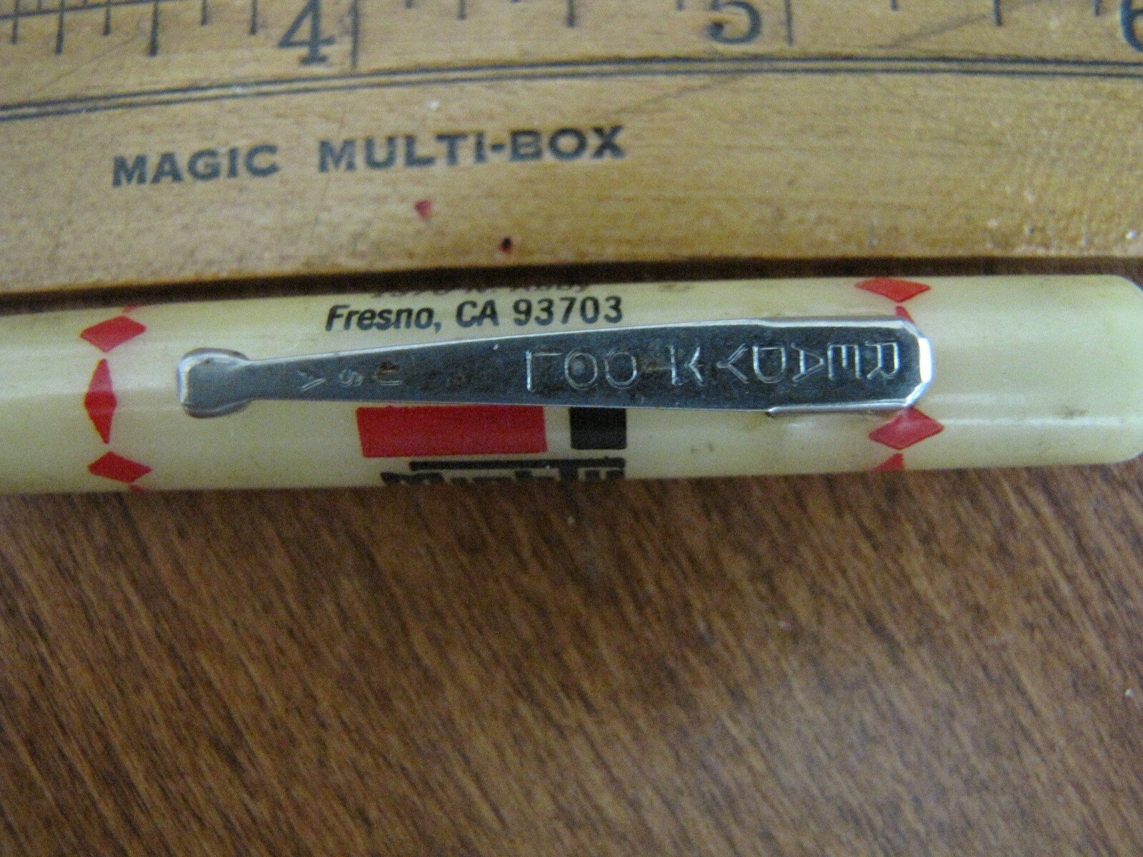Mini Screwdriver w Magnet & Pocket Clip – Distributing System Of Fresno Vintage