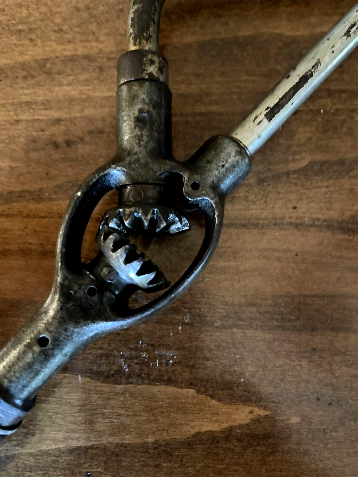 Antique Tool – OAK LEAF E250 – CORNER BRACE DRILL – Works! Rare & Collectable