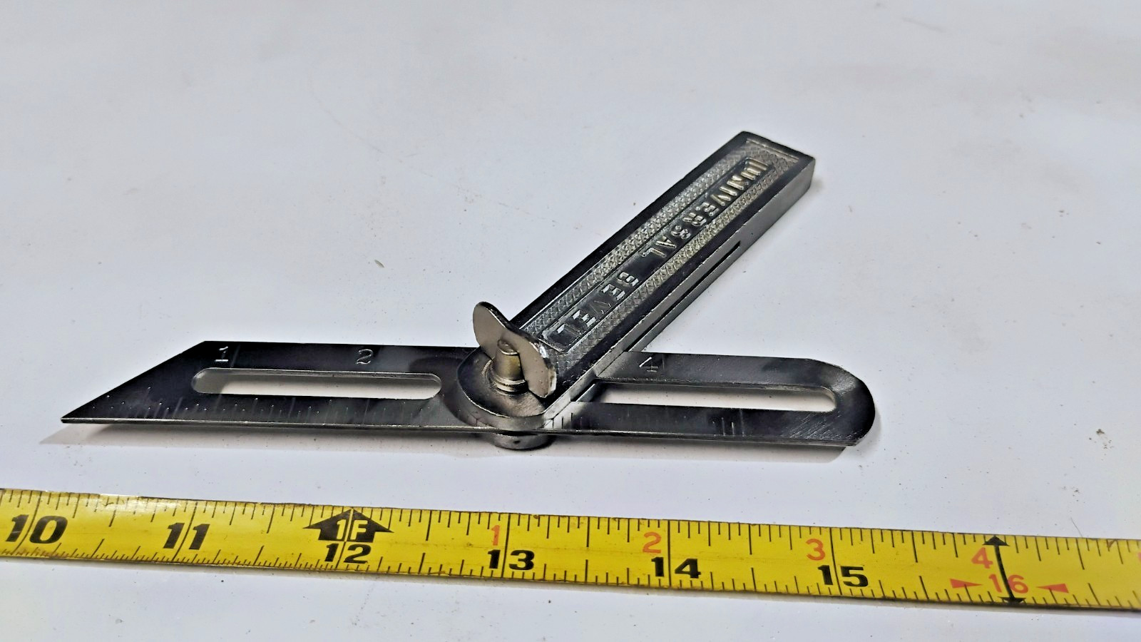 Vintage Universal Bevel 4” T Bevel Steel Square, Good Condition