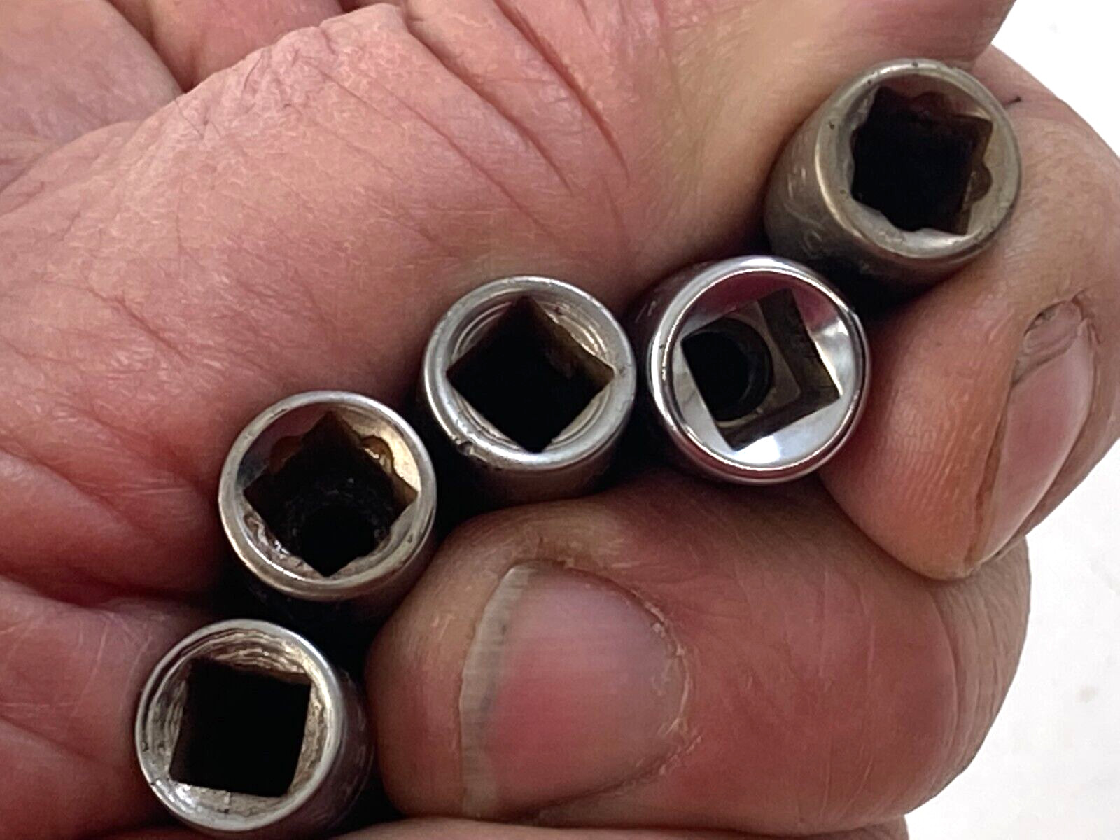 Lot of 5 Craftsman Sockets, 1/4″ Dr. 9/32″, 1/4″, 7/32″, 3/16″, 5/32″,