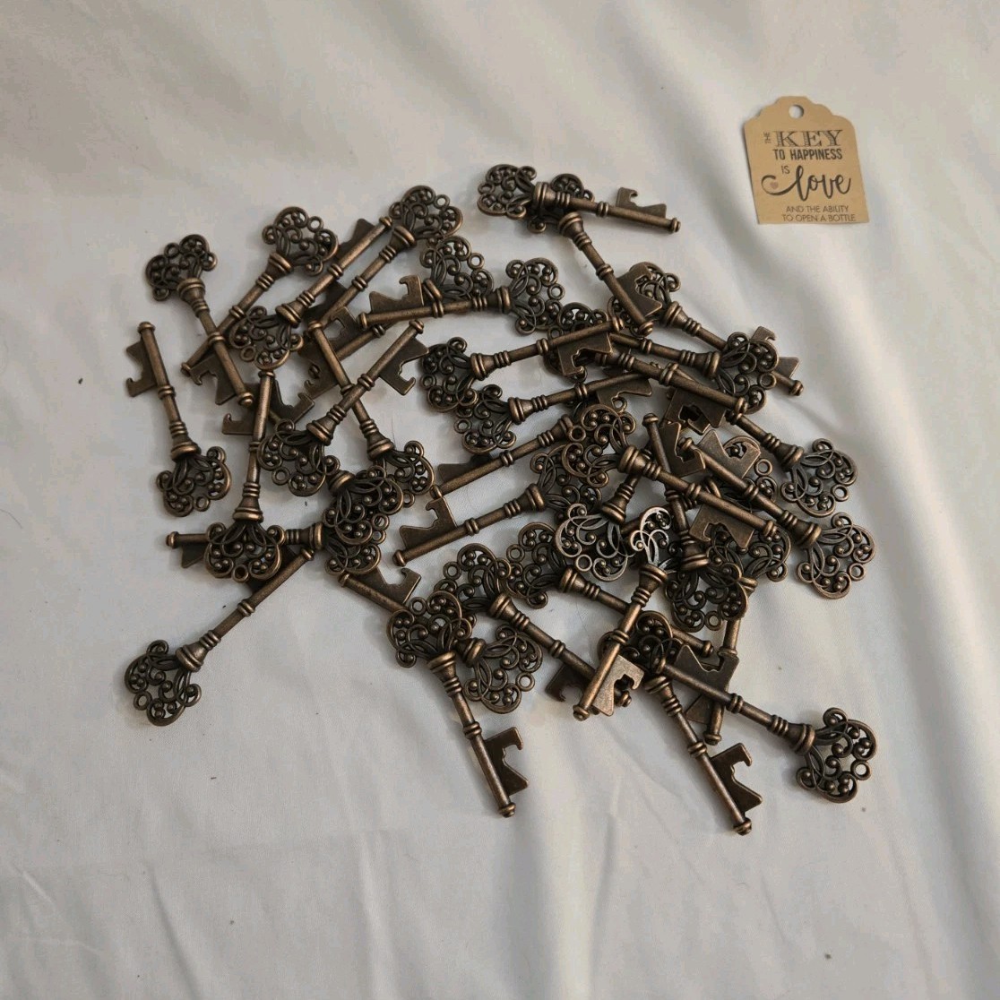 Lot of Antique-Style Decorative Metal Skeleton Keys – Multiple Pieces