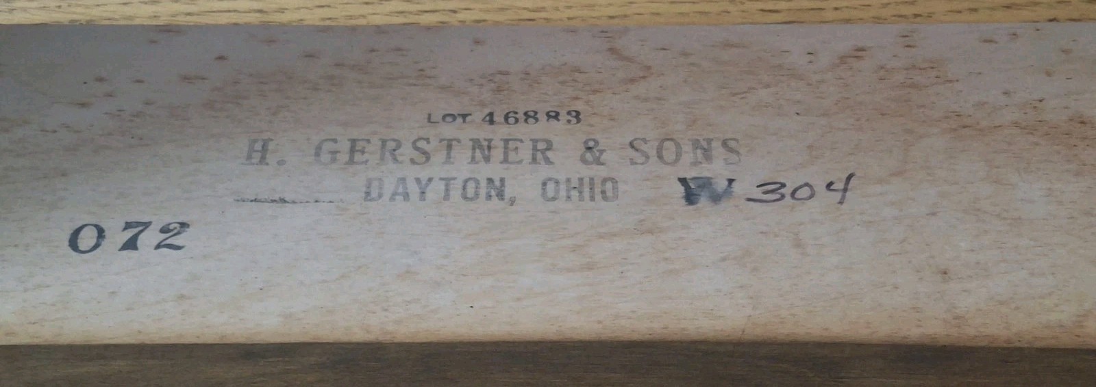 H Gerstner & Sons KY12 Walnut 9 Drawer Toolbox. Excellent Condition. W/Key