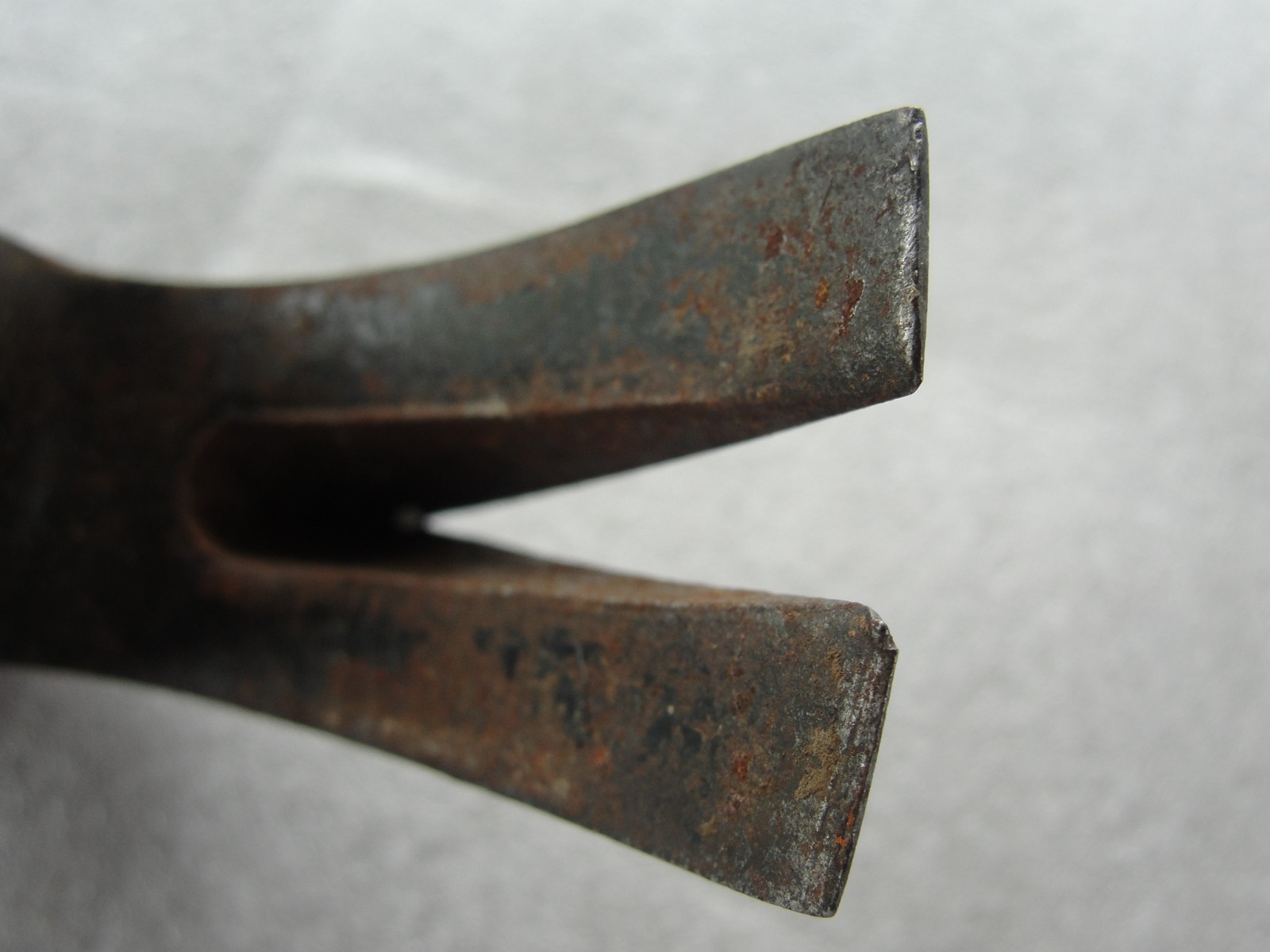 Vintage Wizard 4H6136 Claw Hammer Fiberglass Handle / Framing? Hammer 13″ 16 Oz.