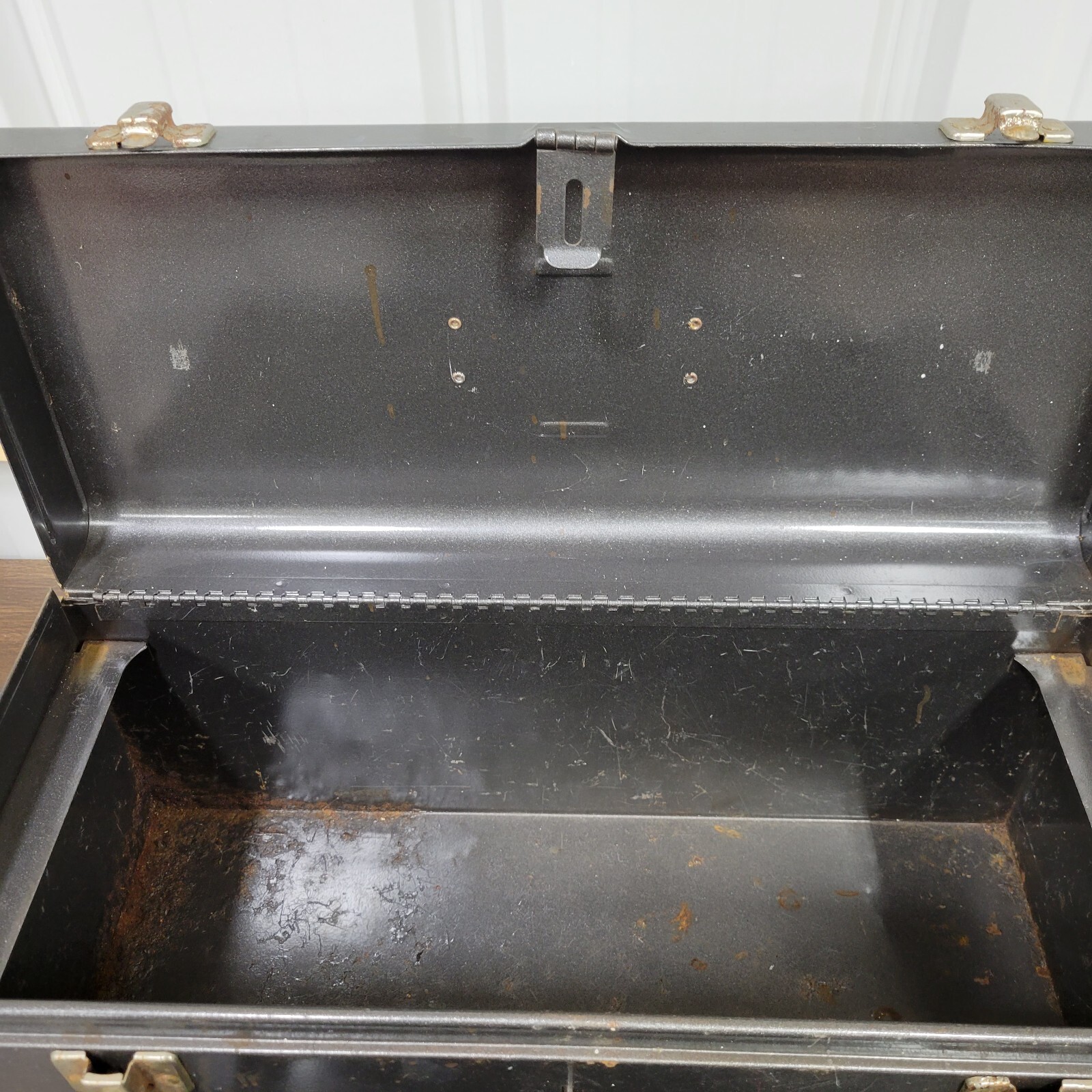 VINTAGE ALL AMERICAN WATERLOO TOOL BOX 20X9X9 CARPENTER PLUMBER MACHINIST