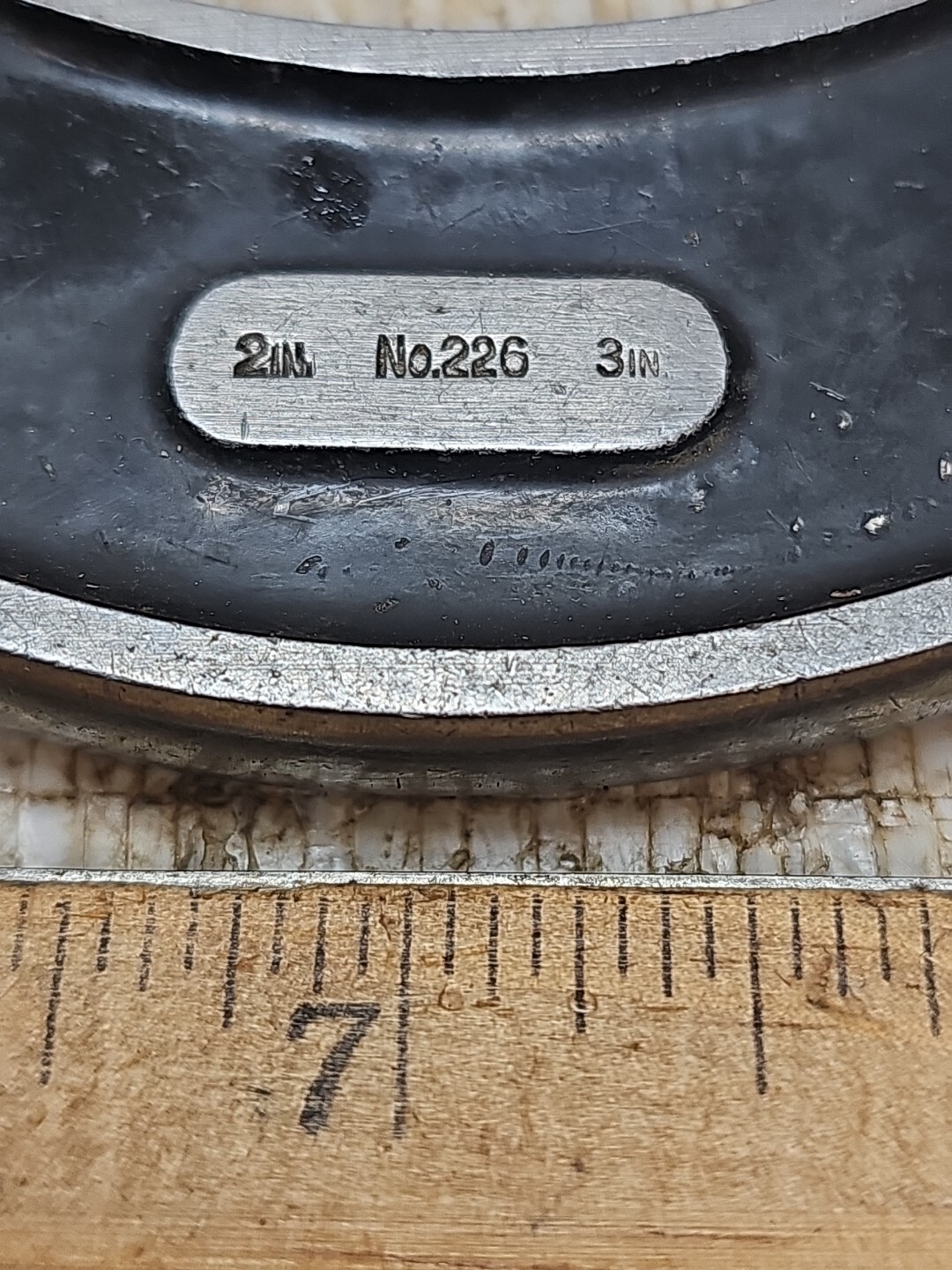 Vintage Starrett No. 226 Outside Micrometer 2-3″ Accurate Check W/ Standand .001
