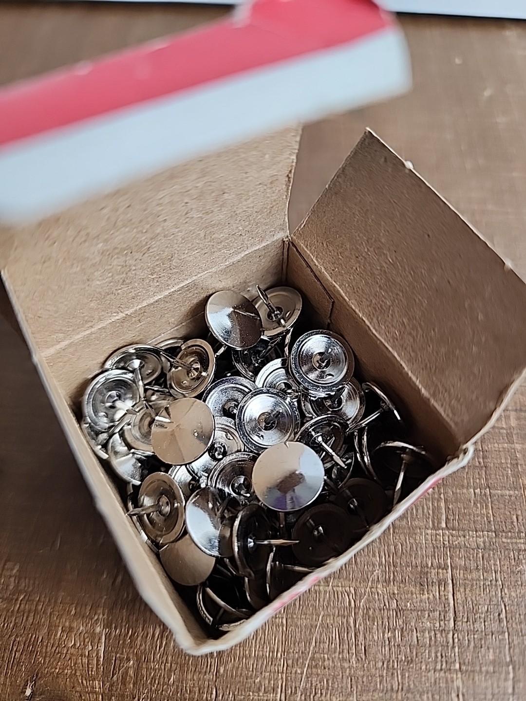 Vintage A & W Tru-Bilt Solid Head Thumb Tacks 92 Tacks in Original Cardboard Box