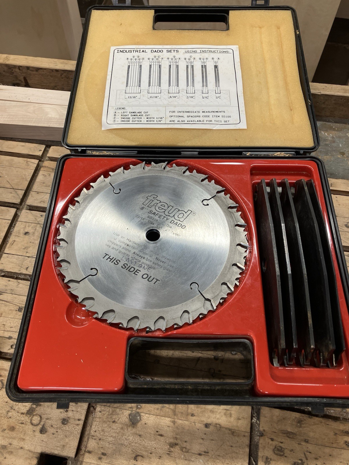 Vintage FREUD NEW SAFETY DADO SD308 8″ 24 Teeth Circular Saw Blades 7 PCS in Box