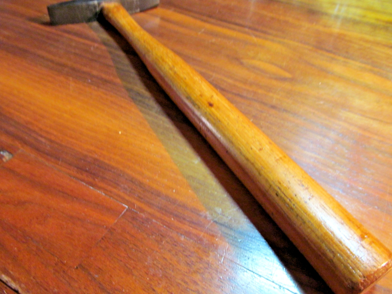 VINTAGE STANLEY 4 OZ. CROSS PEIN HAMMER – JEWELER – TIN SMITH