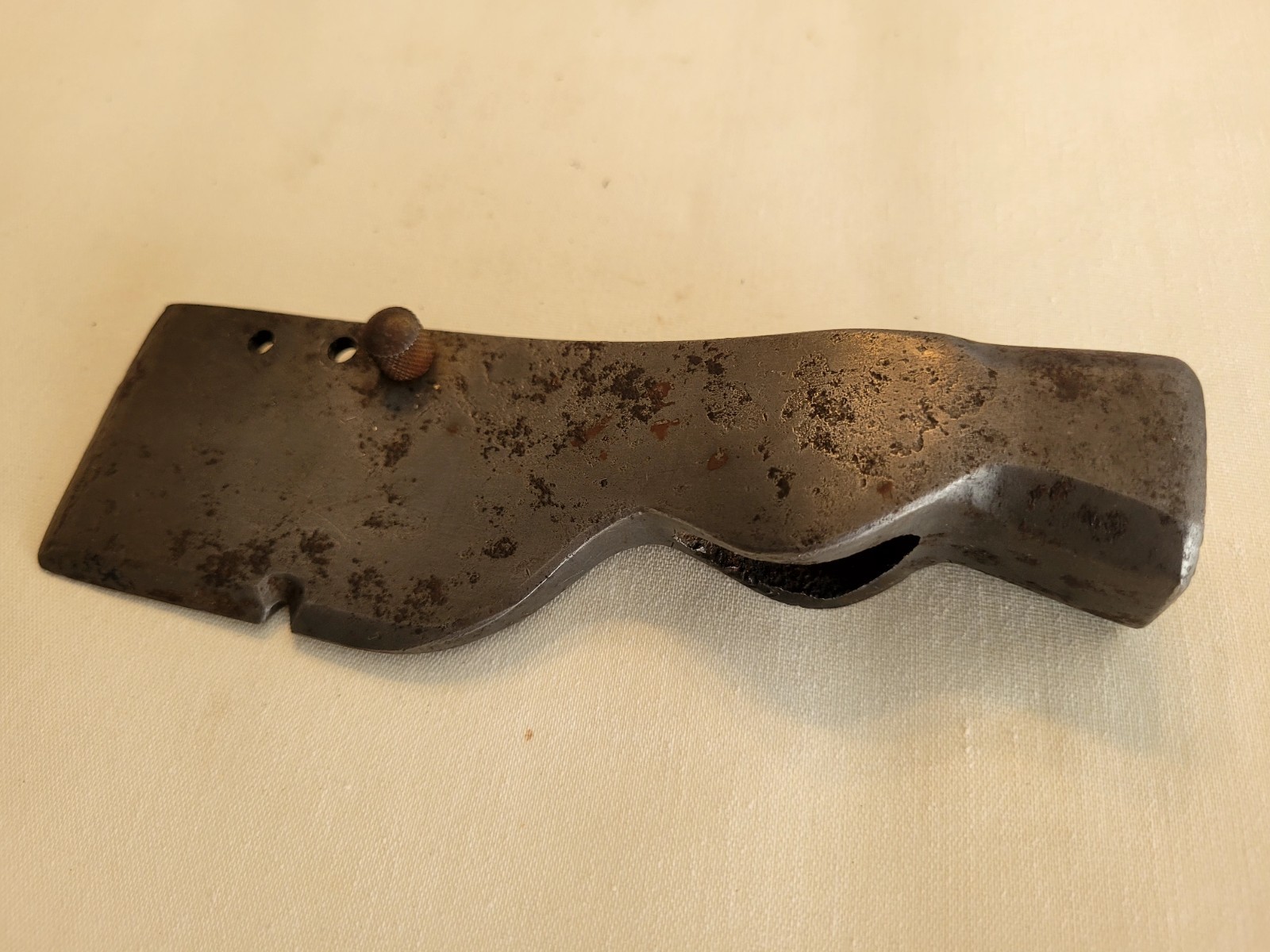 Vintage Lathe Roofing Shingling Hatchet Head 6 3/4″ x 2″ 1 Lb. 4.3 oz.