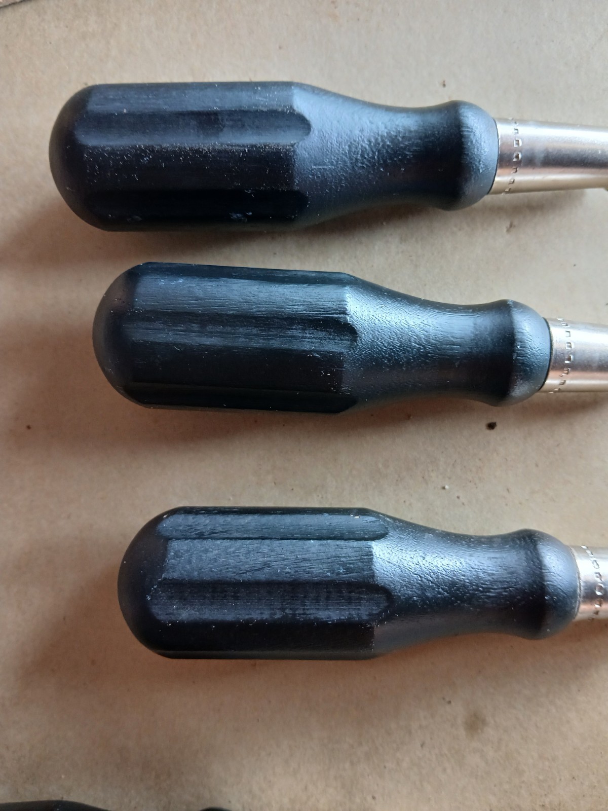 Lot of 6 nos Irwin Wood Handle phillips Screwdrivers in box Model 3000 MADE USA