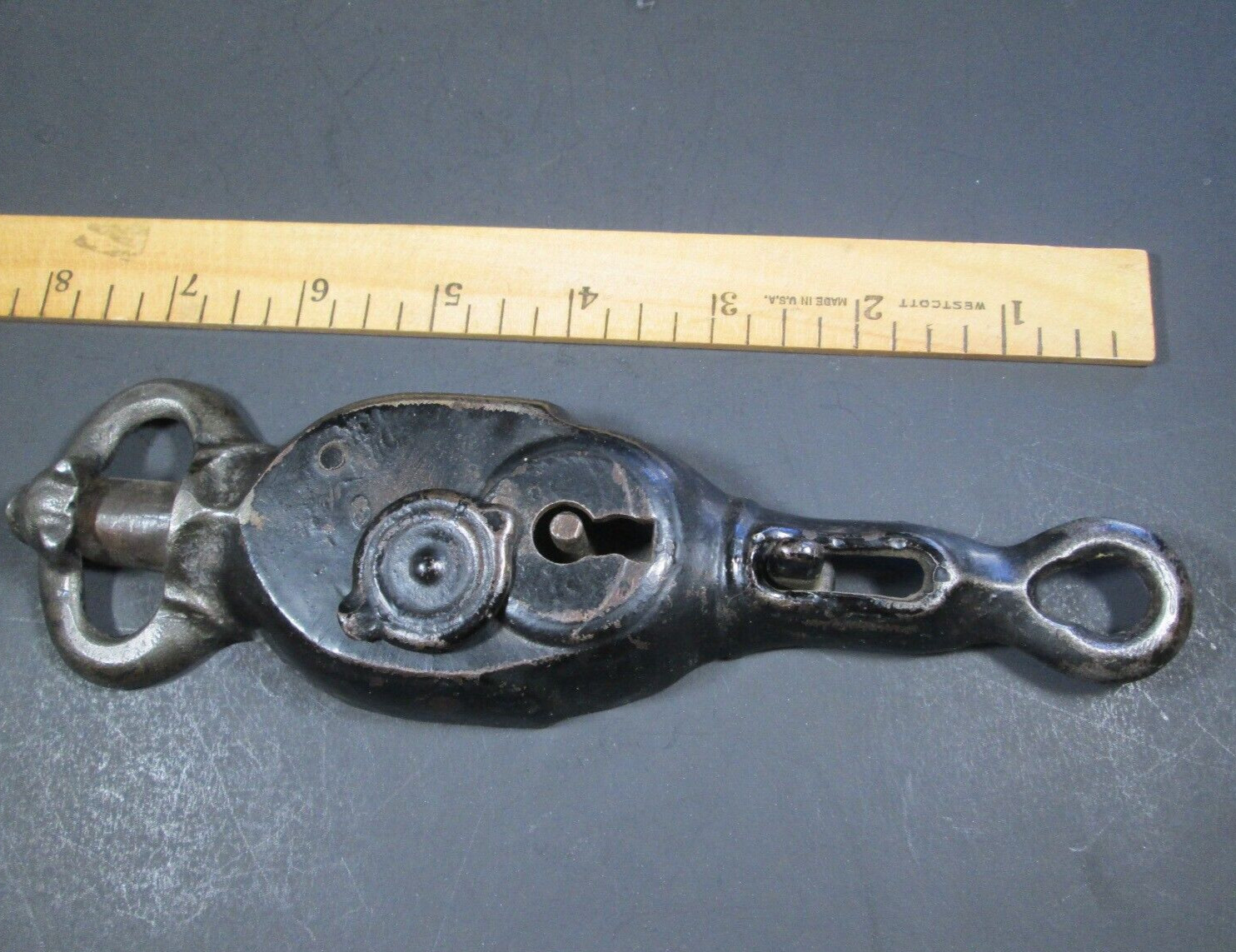 Unusual / Rare Padlock w/ Bear Head, Cast Iron, Story, 1800s