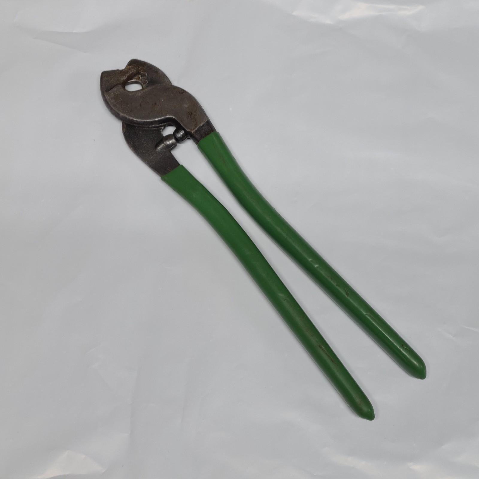 Vintage Klein Tools ALTO 8-¾” Lineman Wire Holder Pliers USA Rare Green Handle