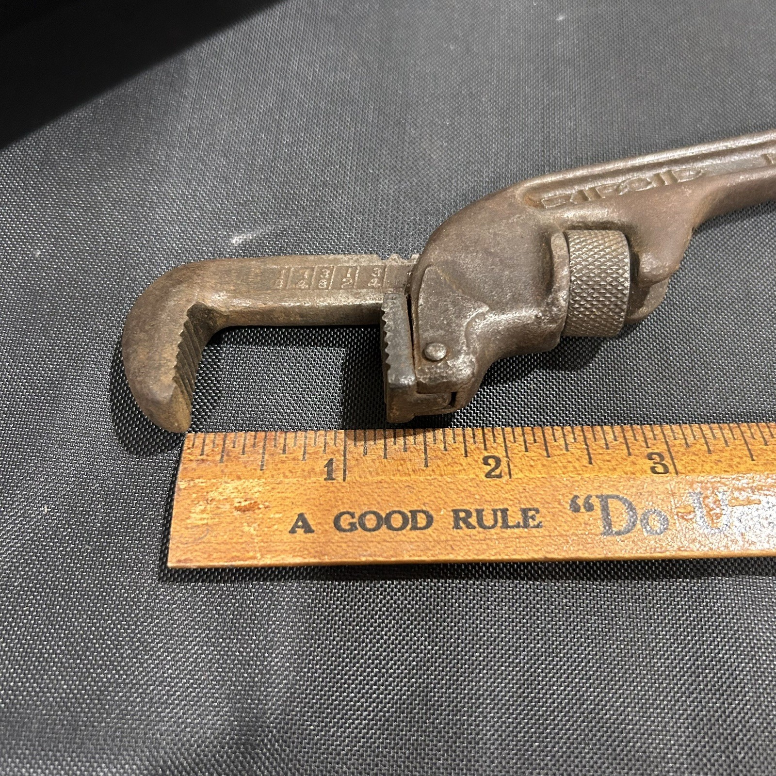 Vintage Rigid 5″ Offset Pipe Wrench by Ridge Tool CO Elyria Ohio E8