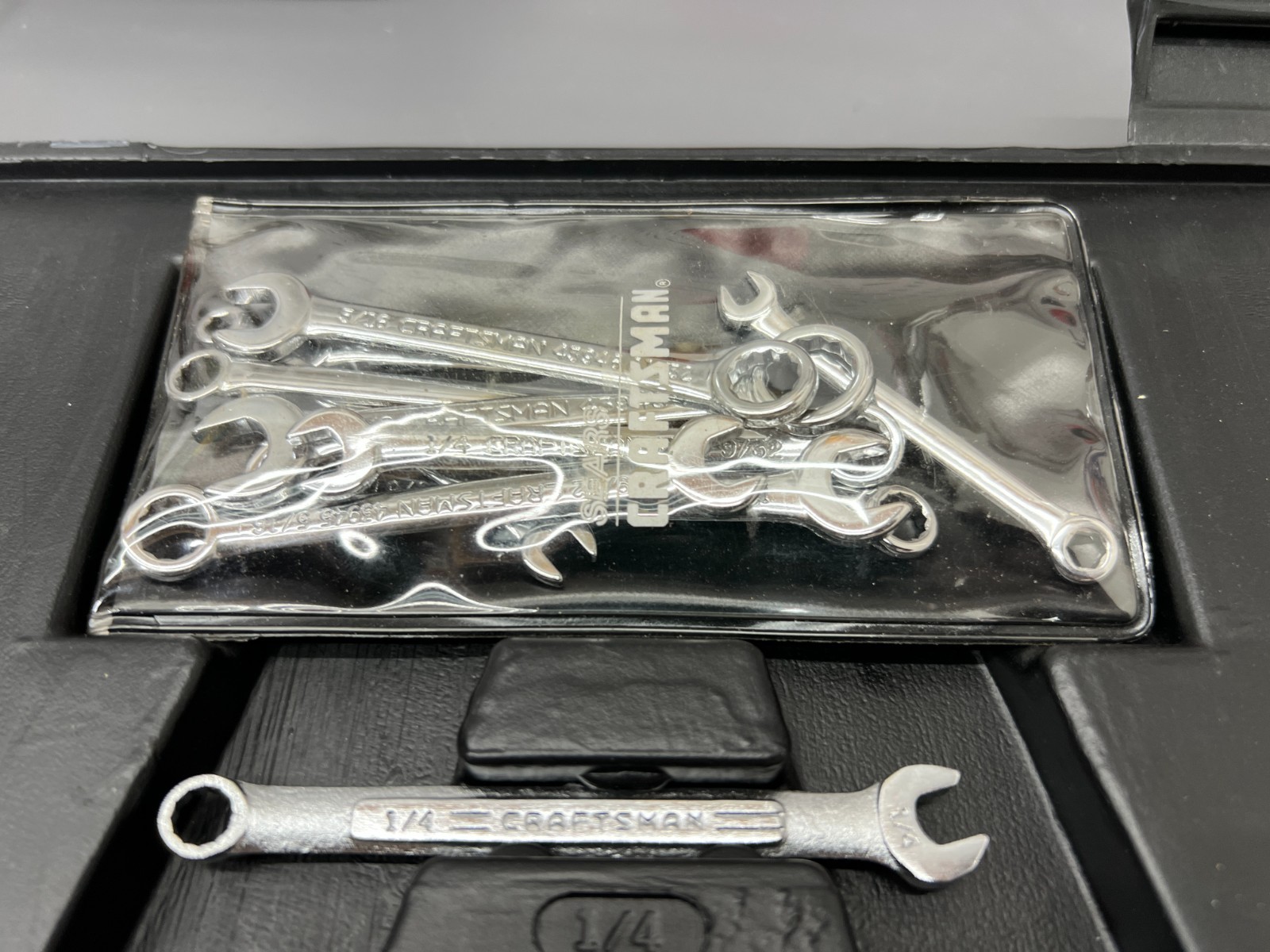 RARE VINTAGE CRAFTSMAN 117pc MECHANICS TOOL SET W CASE – MINT COND – USA