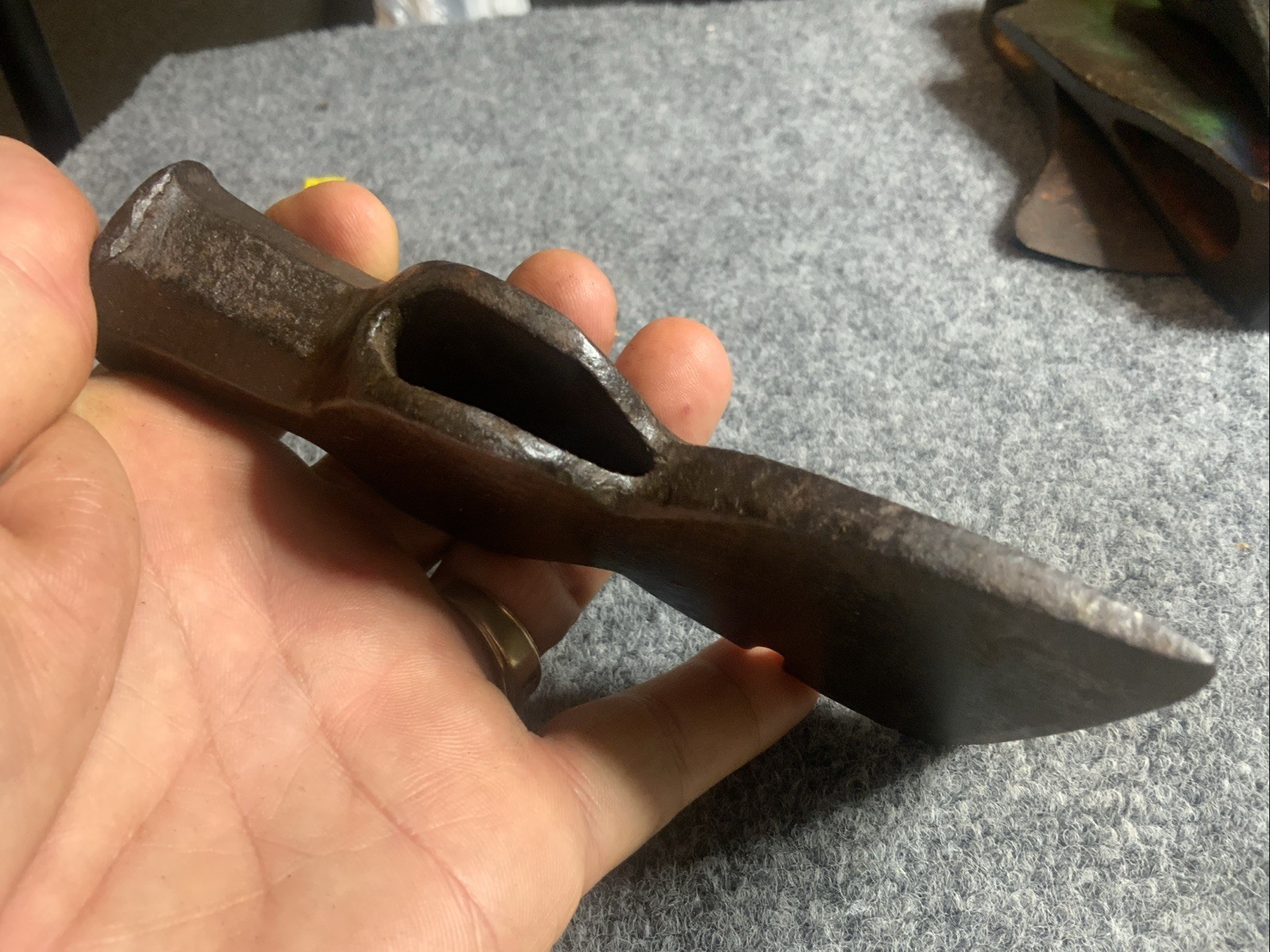 VINTAGE FARM AXE HEAD 1.20 LBS EARLY ESTATE FIND