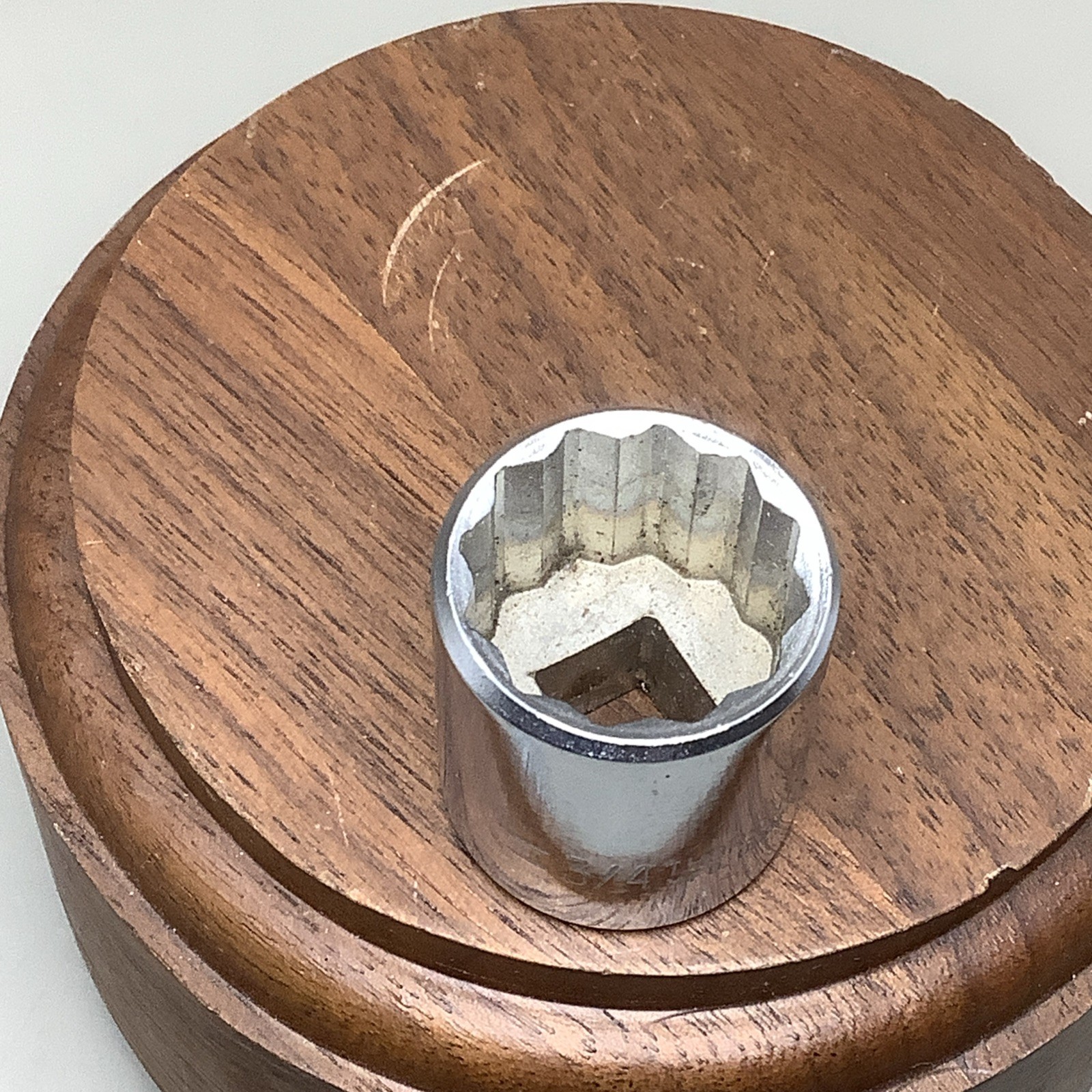 Vintage Thorsen USA 324 3/4″ SAE 3/8″ Drive 12-Point Socket