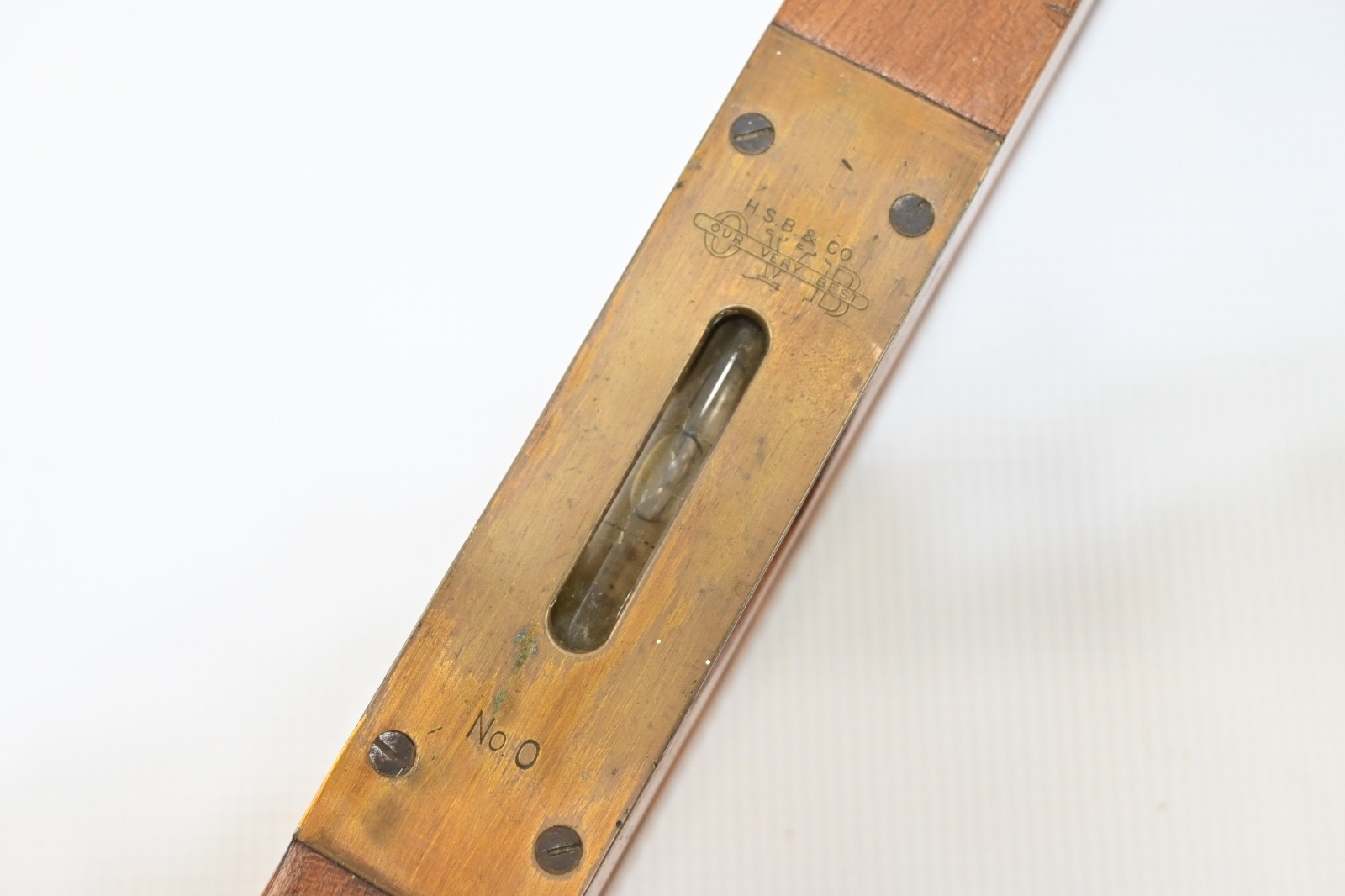 Antique HSB & Co Wood Level OVB No. 0, 25″ Carpentry Carpenters Wood Brass USA
