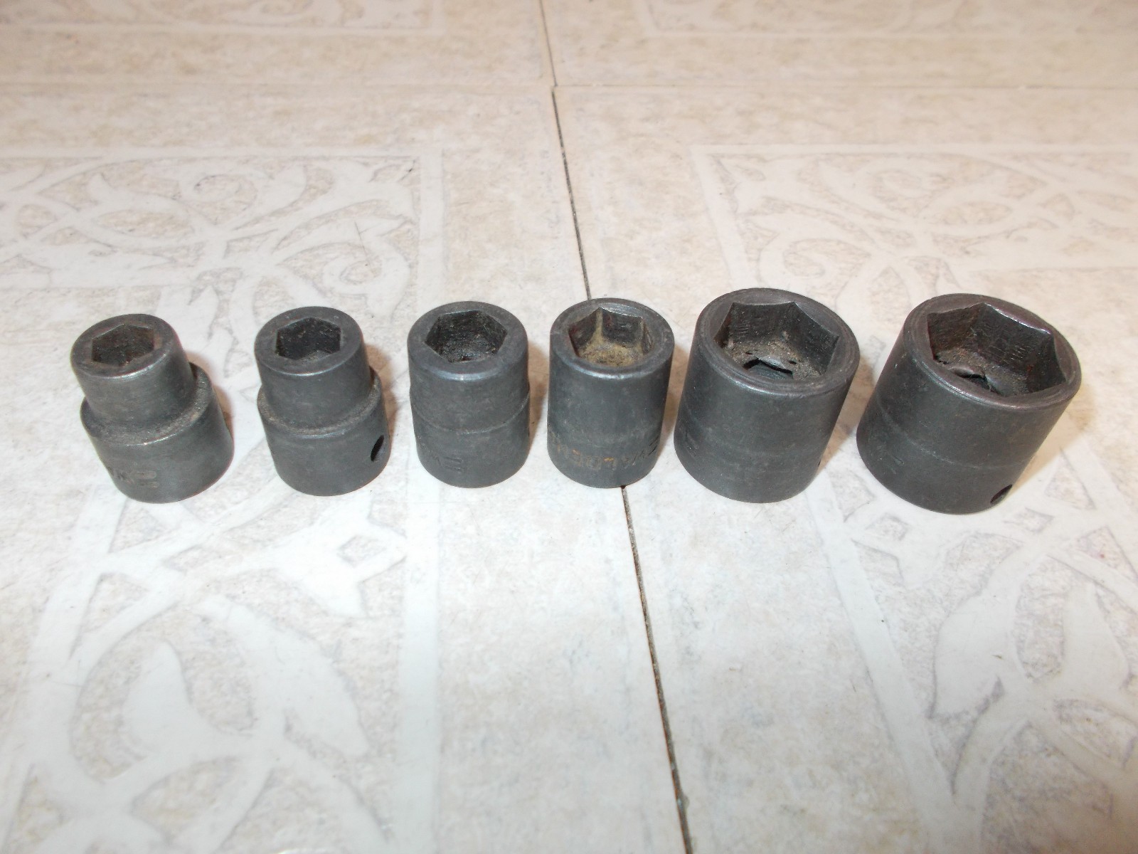Vintage Walden Impact Sockets 3/8″ Drive 19-17-12-11-9-8mm 6pt.