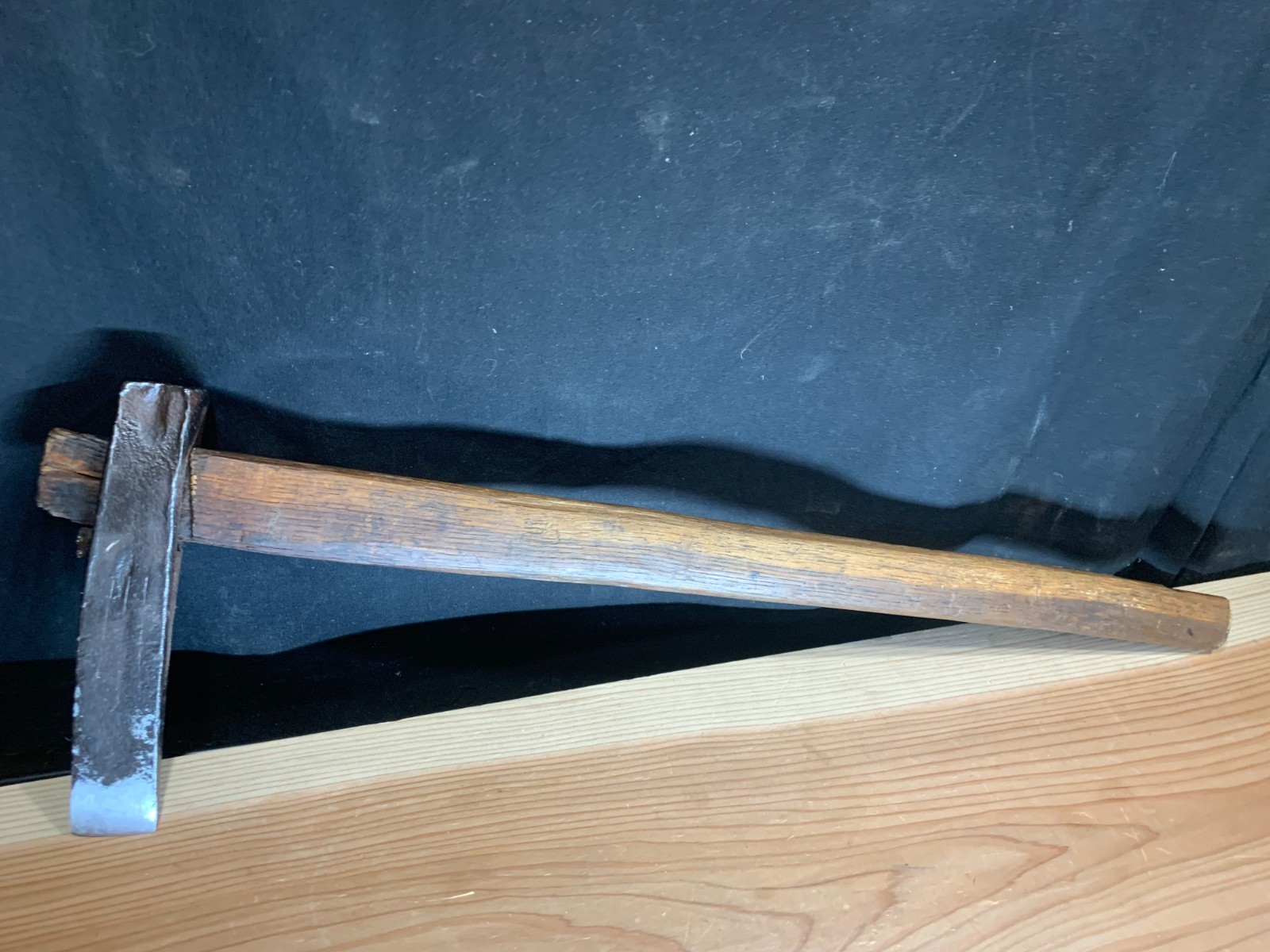 Antique- Medoyoki — Japanese Mortising Axe (for log rafting) 1275g 64cm