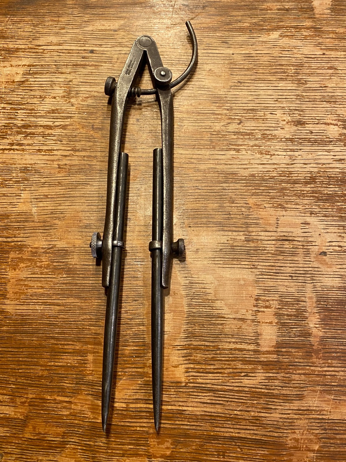Vintage Athol Machine Co. No. 552 – 10″ – Extension Dividers