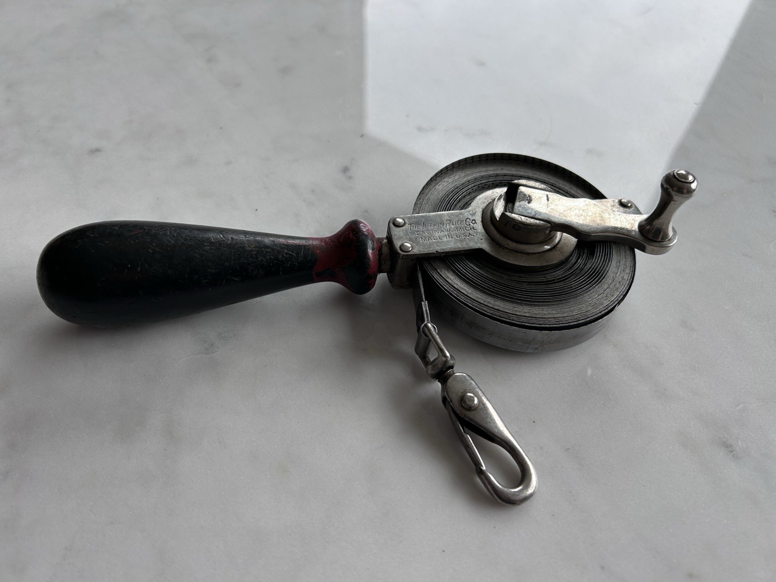 Antique Lufkin Rule Co Engineer Surveyor Metal Roll Tape Measure