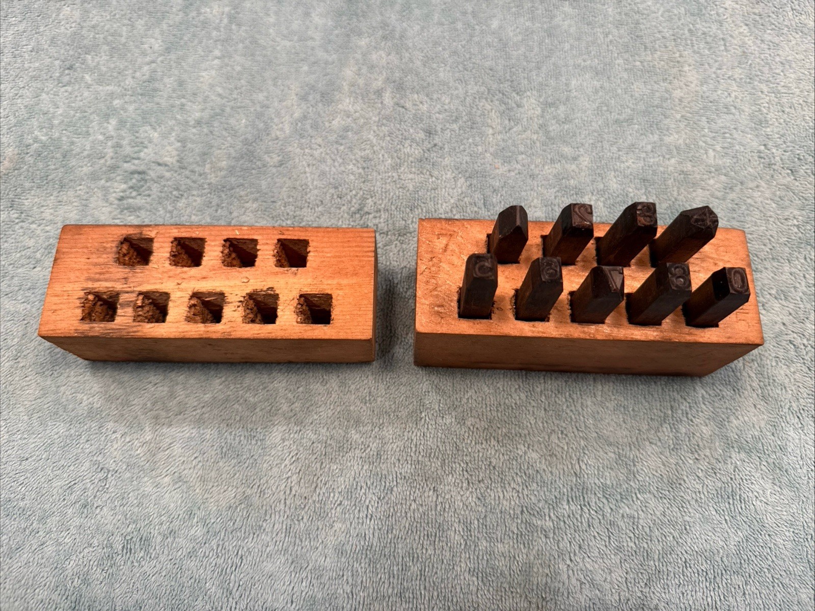 Antique Steel Number Stamp Set in Wooden Box USA 0-9 1/4 inch Type USA 🇺🇸